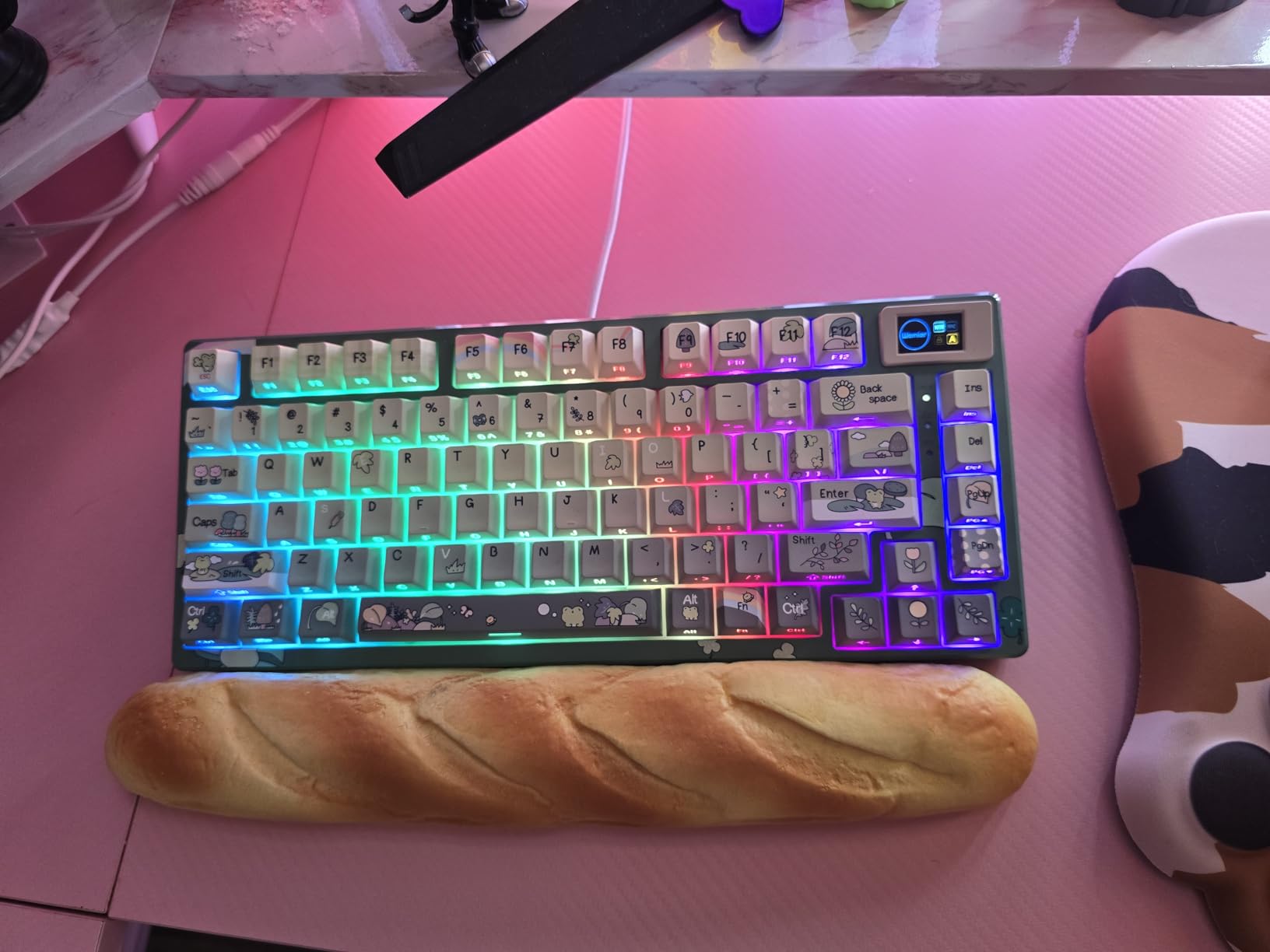 Womier SK80 75% Keyboard with Color Multimedia Display Mechanical Keyboard customer photo 2