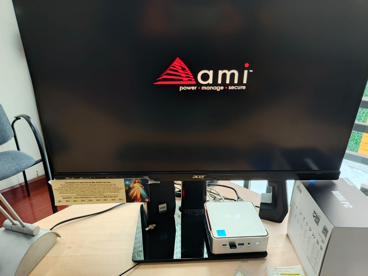 KAMRUI H2 Mini PC Intel Core i7-14650HX 16-Core, 16GB DDR4 1TB SSD customer photo 1