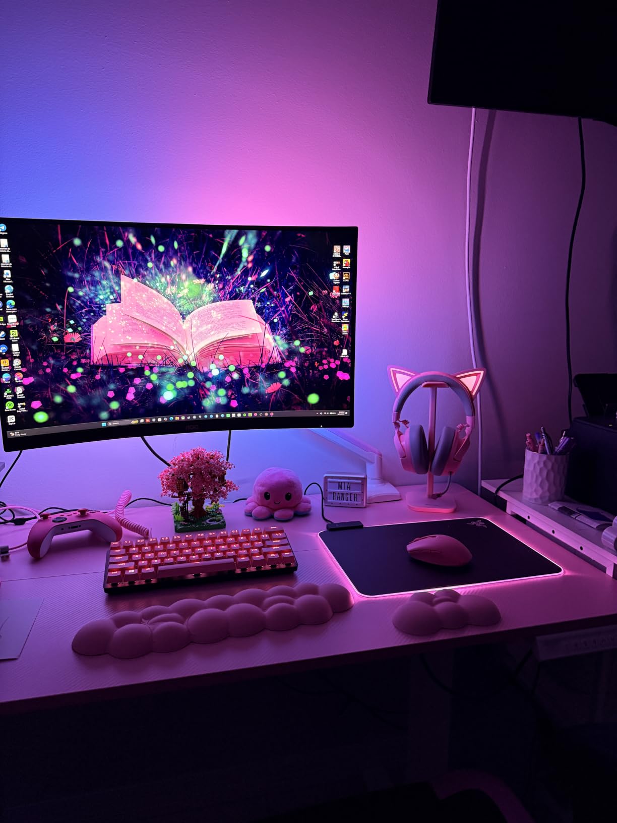 RGB Monitor Backlight with Screen Sync for 32 Inch Screens, Dual USB Powered LED Ambient Lighting Kit, Music Rhythm & Dynamic Modes, Immersive Bias Lighting for Home Office Gaming (4 Sides - 32 inch) customer photo 1
