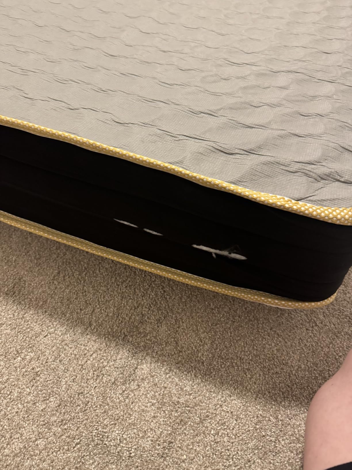 LETMOON Luxury Twin Mattress 8 Inch, Hotel Level Hybrid Twin Size Bed in a Box, Gel Memory Foam & 7-Zone Ergonomics Targeted Support, CertiPUR-US Mattress for Kids, Teens, Singles, Bunk Beds & Dorms customer photo 1