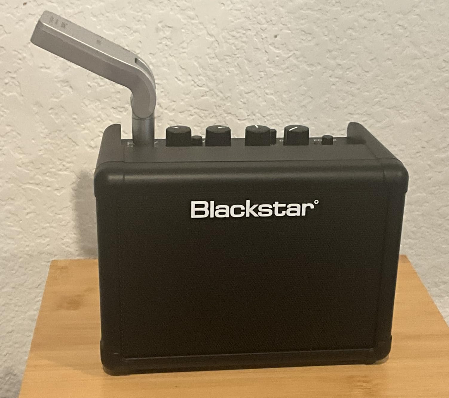 Blackstar Fly 3-3W 1x3 Compact Mini Guitar Amp w/ 2 Channels - White customer photo 1