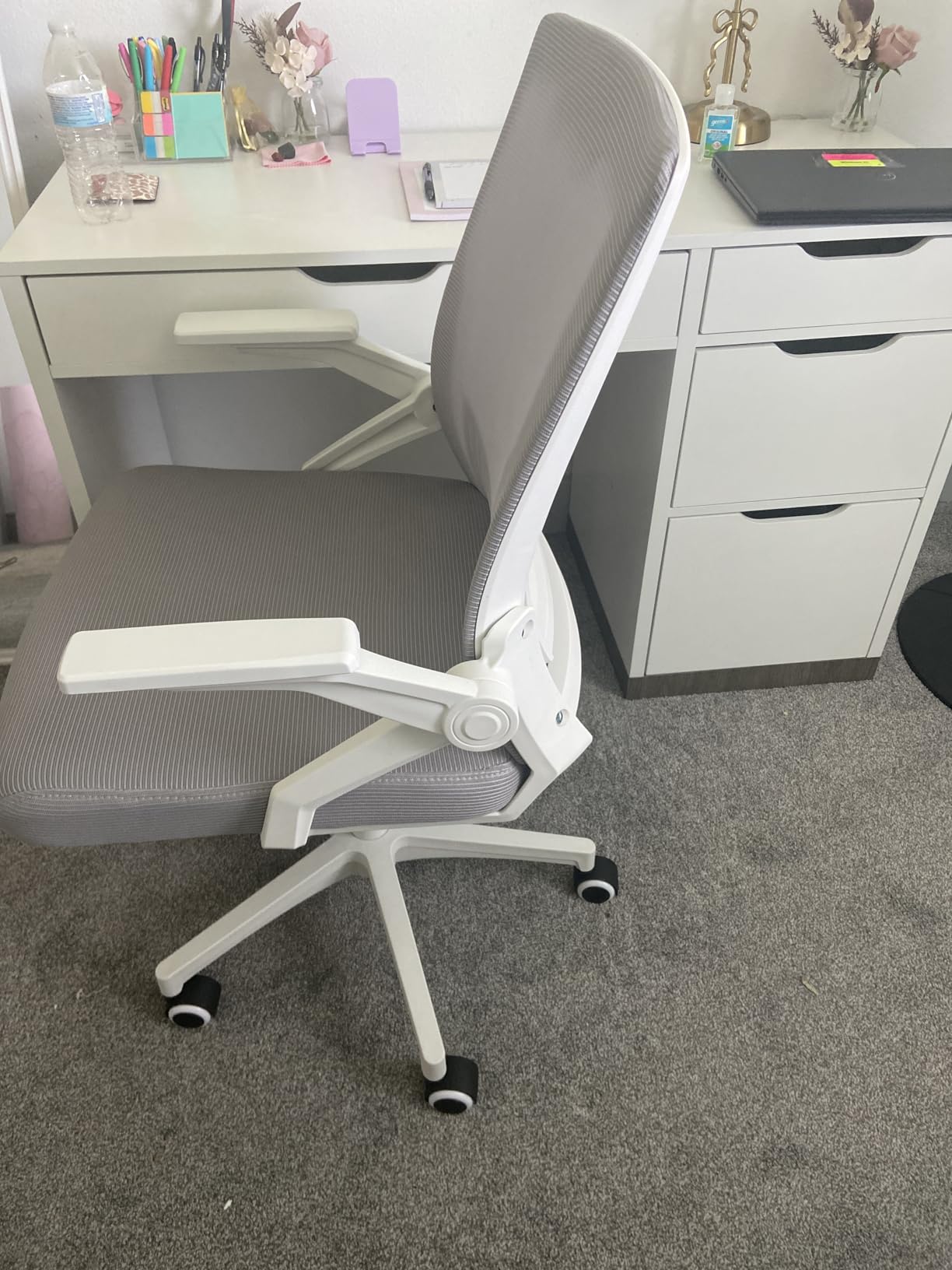 GTPLAYER Ergonomic Office Chair with Flip-up Armrests Executive Computer Chair for Home Office, Breathable Mesh & Comfy Lumbar Support, Black customer photo 1