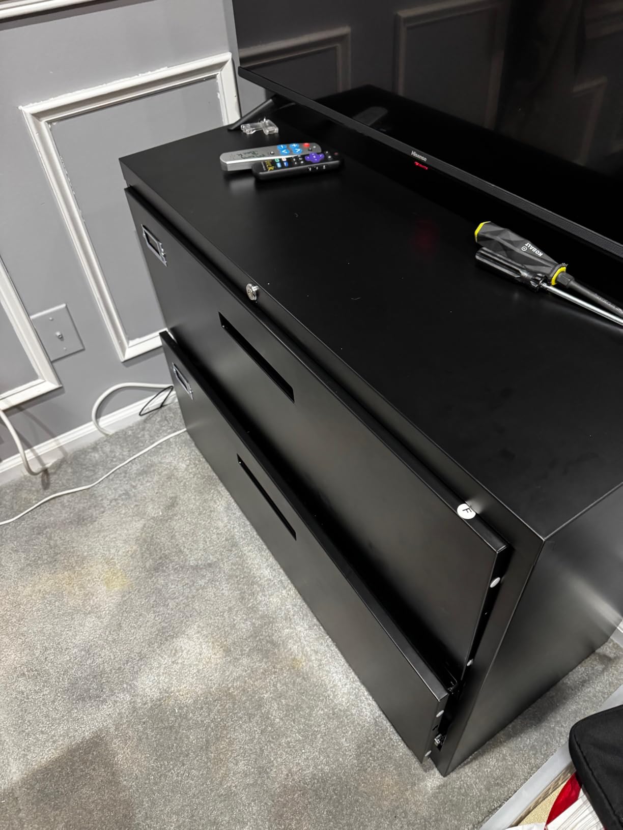 Letaya 2 Drawer File Cabinet with Lock,Metal Lateral Filing Cabinet for Home Office,Hanging Letter/Legal/A4 Size (Black, H27.95×W28.35×D15.74) customer photo 1