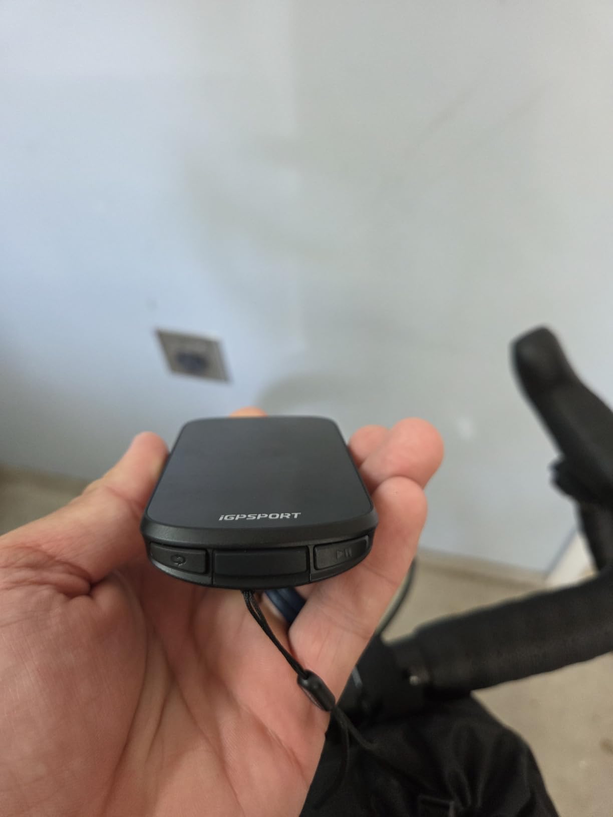 iGPSPORT BSC500 GPS Bike Computer, 3.3'' Touchscreen MAP & Voice Navigation Ebike Mode Climb Training Function customer photo 1