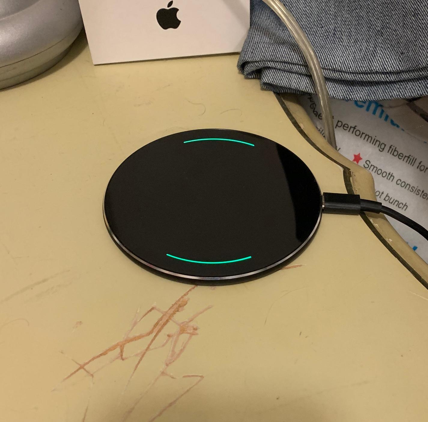 TOZO W1 Max 15W Fast Wireless Charging, Anti-Slip, Sleep-Friendly | Aircraft-Aluminum Portable Wireless Charger Pad Compatible with iPhone 14/15/16/17 & Samsung S23/S24/S25 for Home Ink Black customer photo 2