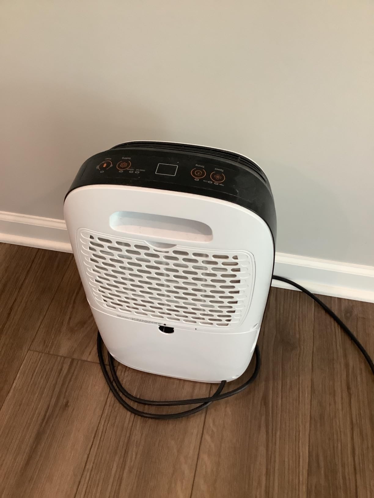 Waykar 23 Pint Energy Star Home Dehumidifier, Ultra Quiet 35 dB customer photo 1