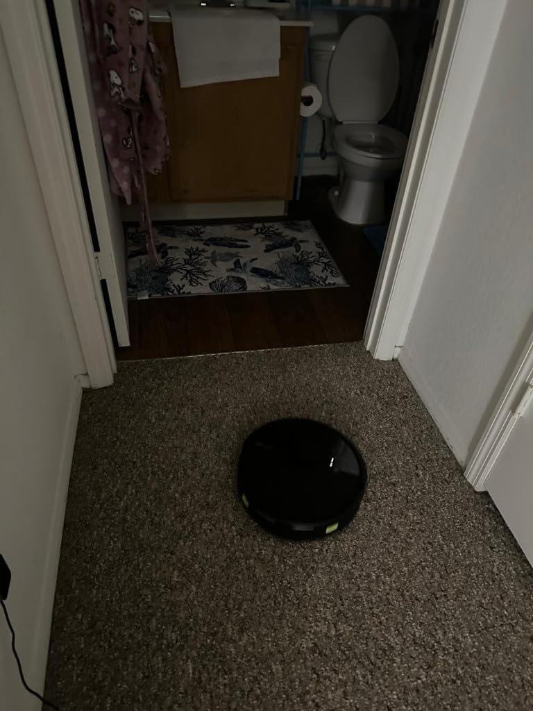 iRobot Roomba 105X Combo Robot Vacuum & Mop with AutoEmpty Dock, Self‑Emptying for Up to 75 Days, 70× Power‑Lifting Suction, Smart LiDAR Mapping, App & Voice Control, Ideal for Homes with Pets & Kids customer photo 2