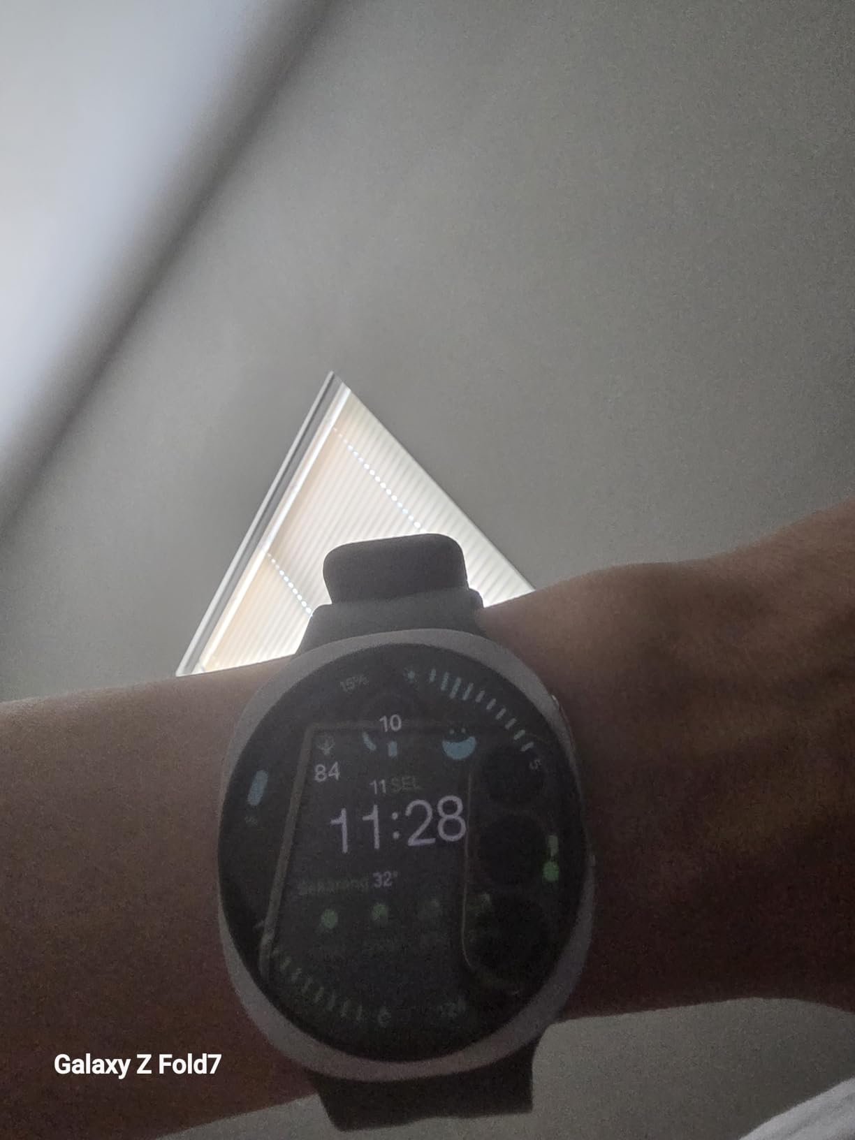 Samsung Galaxy Watch9, Cream, 40mm Bluetooth Smartwatch customer photo 1