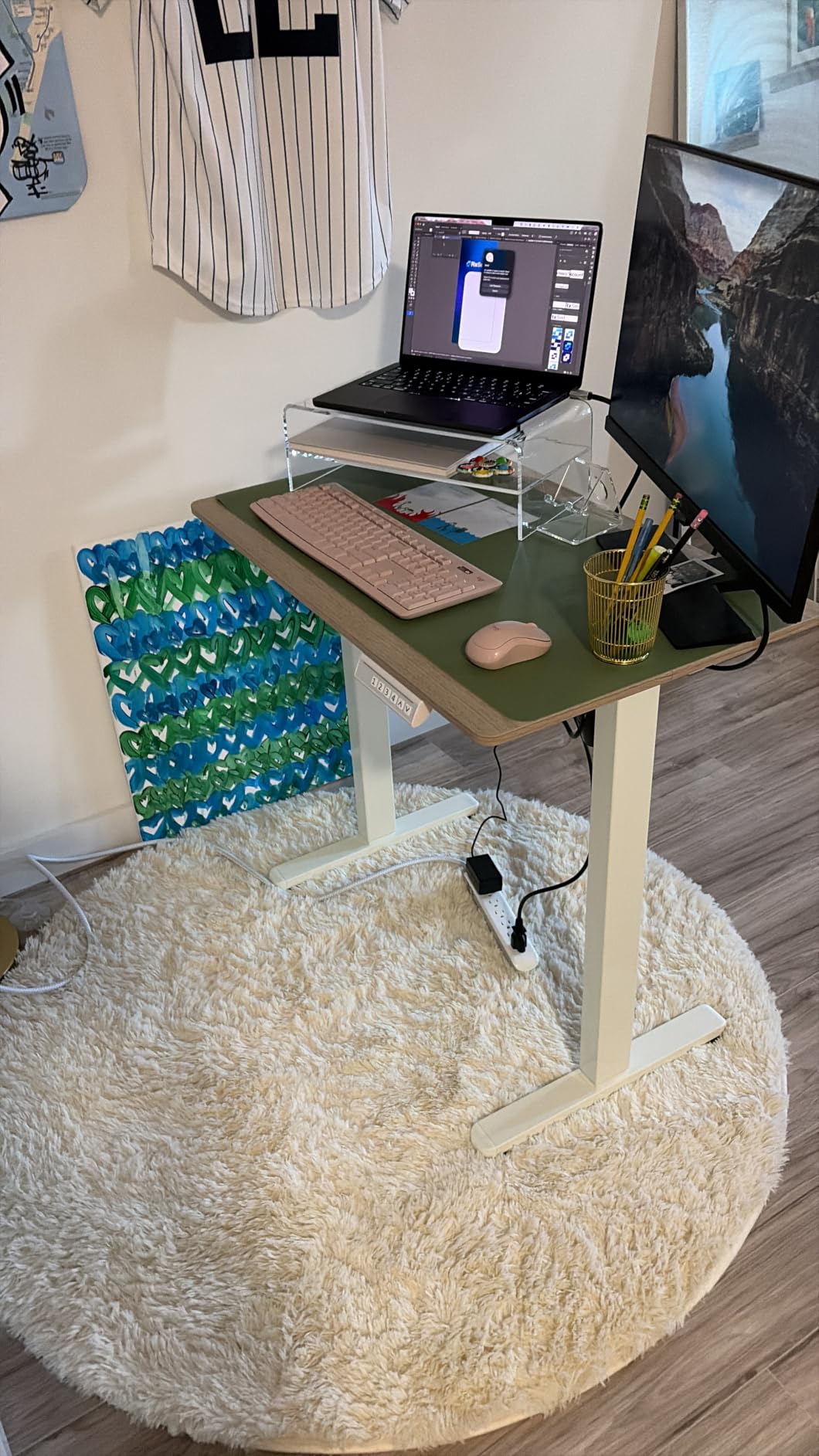 HUANUO 48x23 Inch Electric Standing Desk, Adjustable, Black customer photo 2