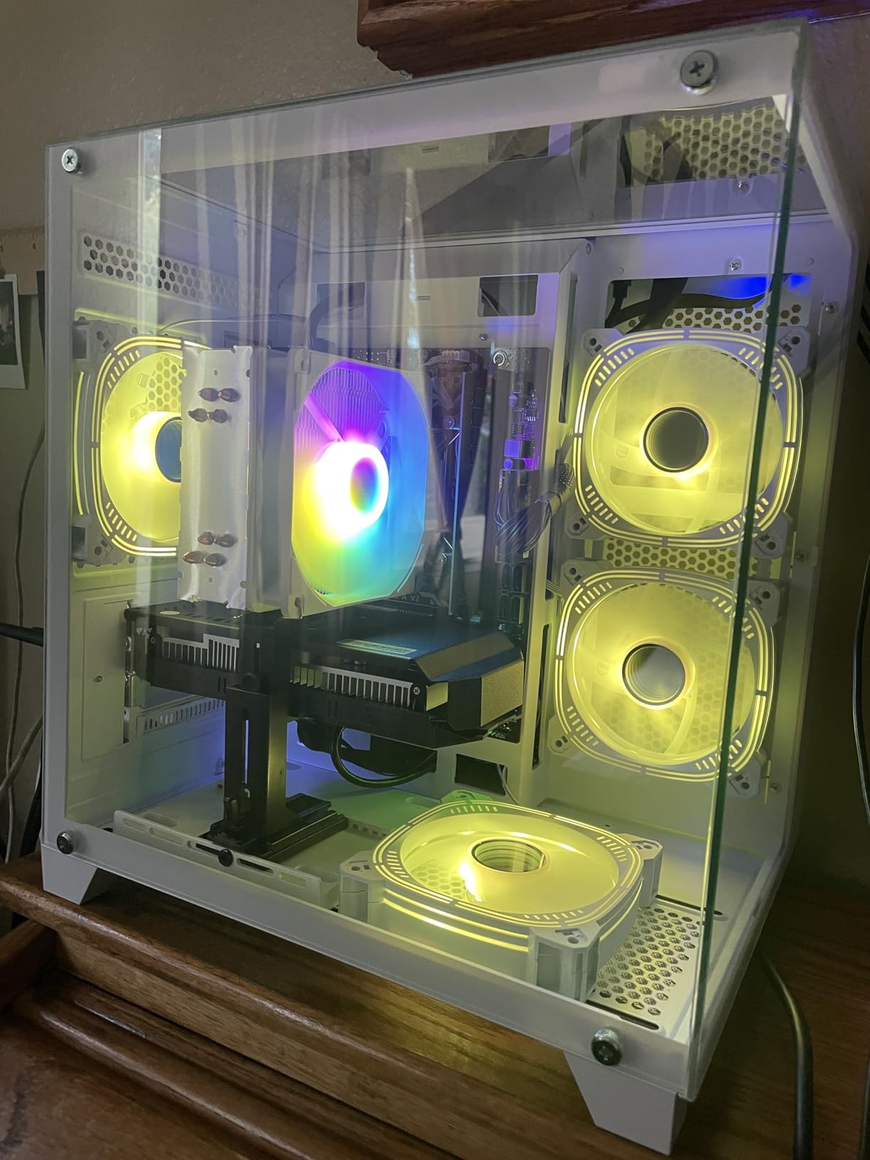 LXZ Prebuilt Gaming PC Ryzen 7 8700F RTX 5060 16GB DDR5 1TB SSD customer photo 1
