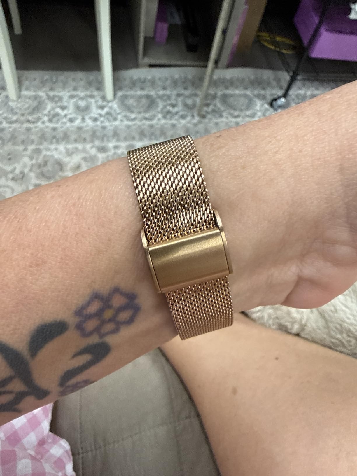 Smart Watch Lightweight for Women: 1.32