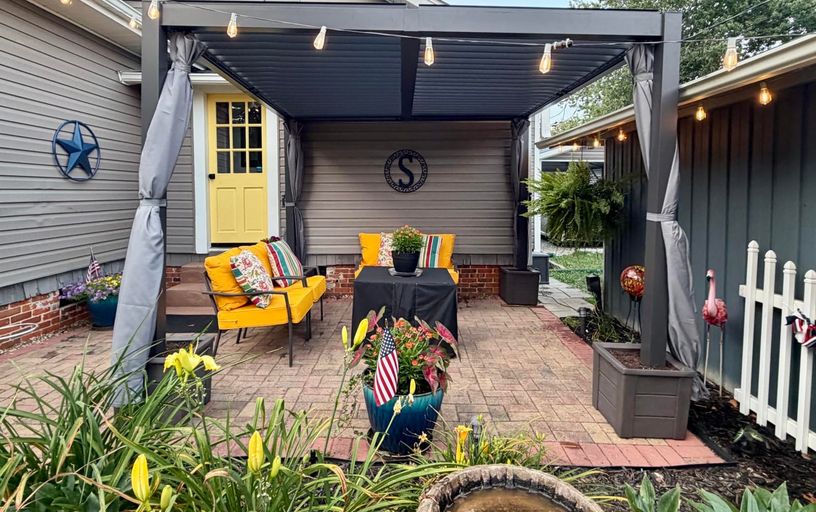 Aoxun Louvered Pergola 10x12 All-Aluminum, Waterproof Curtains and Netting customer photo 1