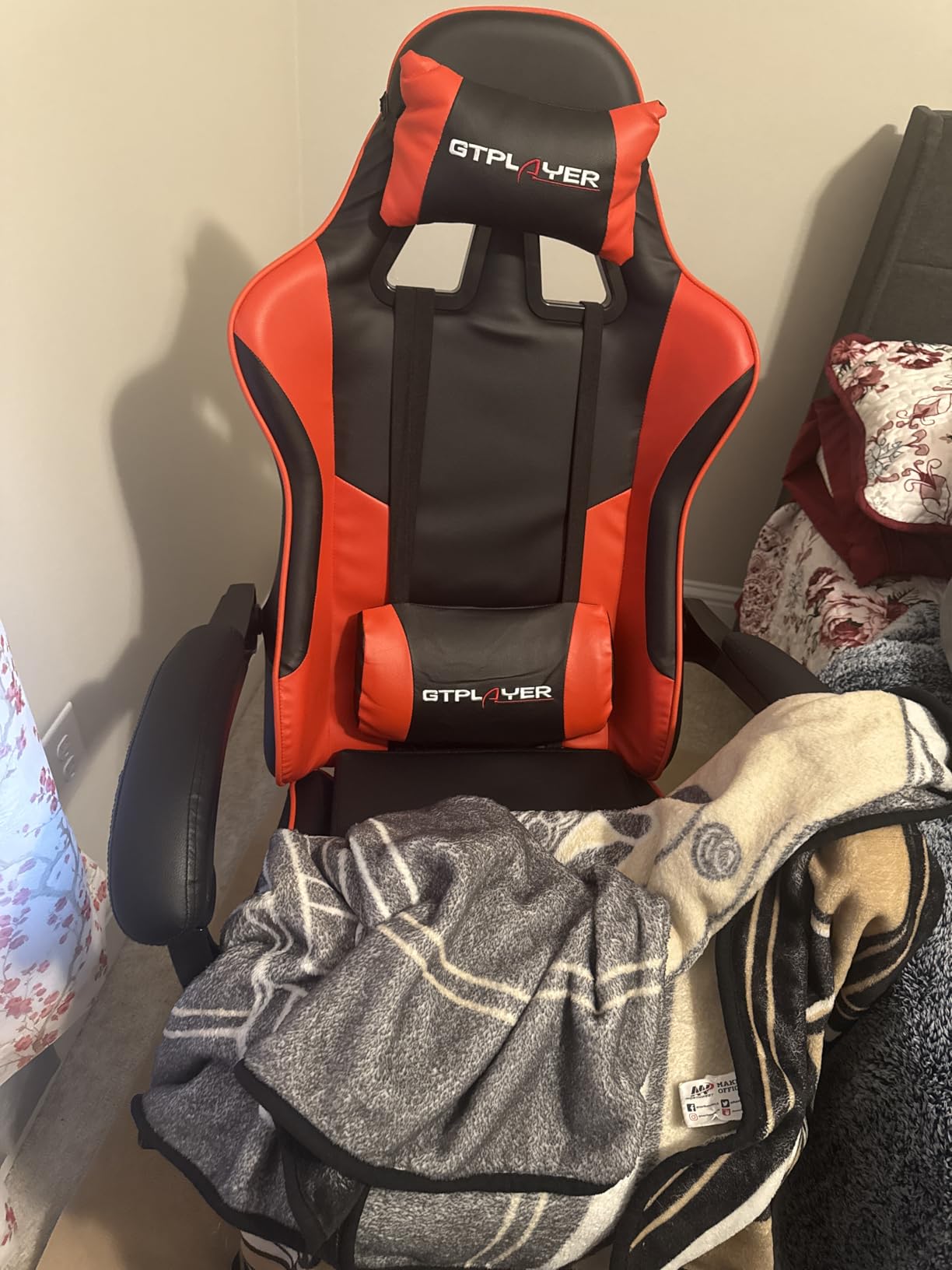 GTPLAYER Gaming Chair, Computer Chair with RGB LED Lights, High Back Ergonomic Chair for Adults with Footrest and Linkage Armrests& Headrest Lumbar Support (w/BT Speakers) customer photo 1