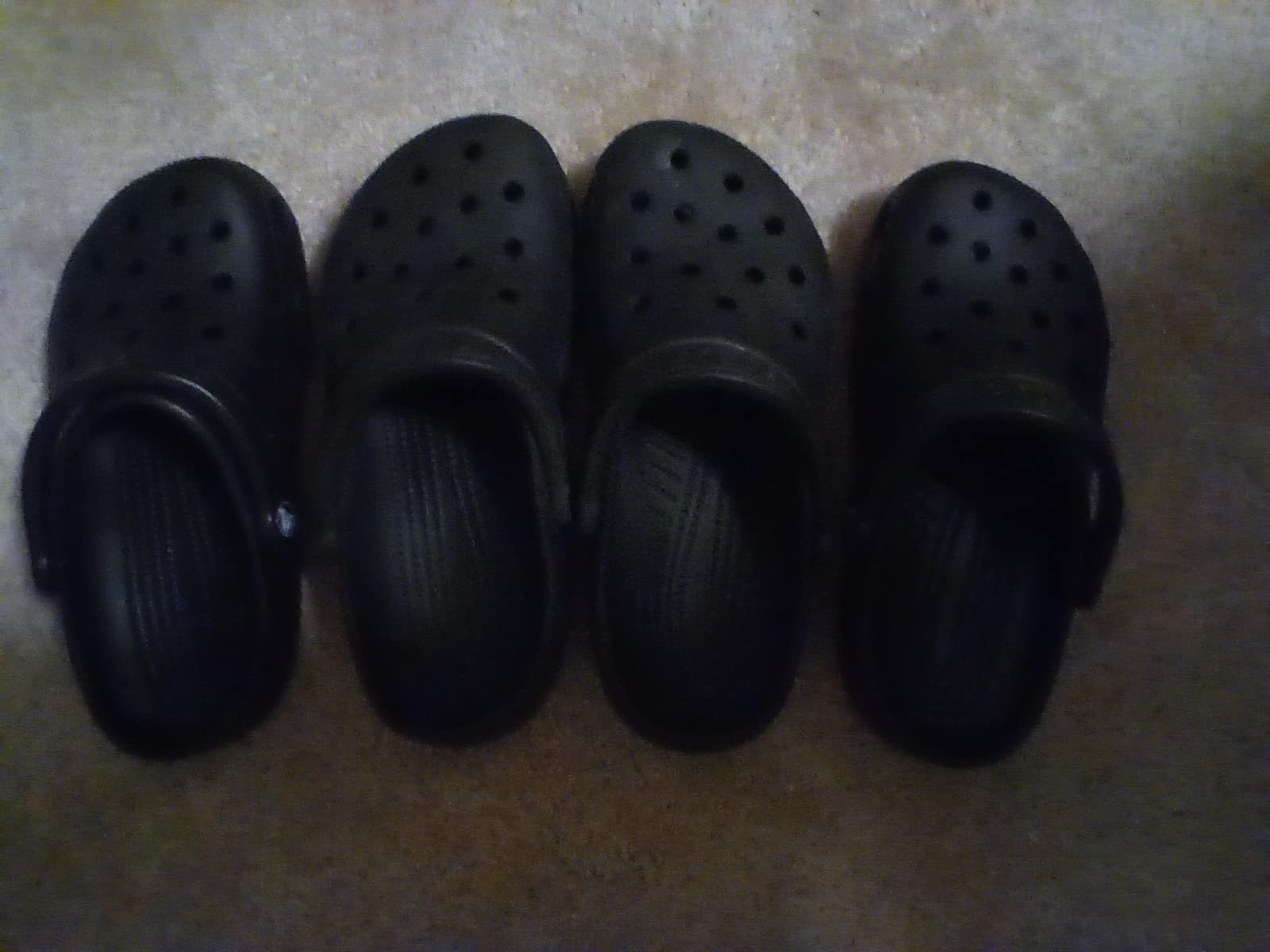 Crocs Unisex-Adult Classic Clogs customer photo 1
