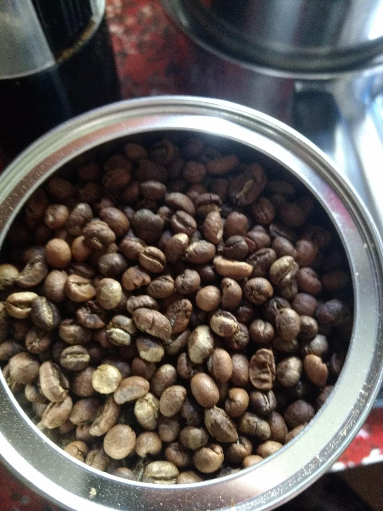 Smokin Beans Tanzania Peaberry, Unroasted Green Coffee Beans, 5-Lb, 1ct customer photo 1