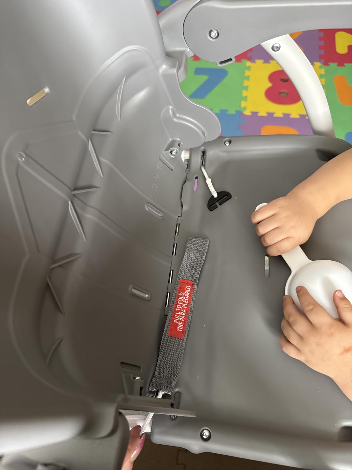 Graco Slim Snacker Highchair, Whisk customer photo 2