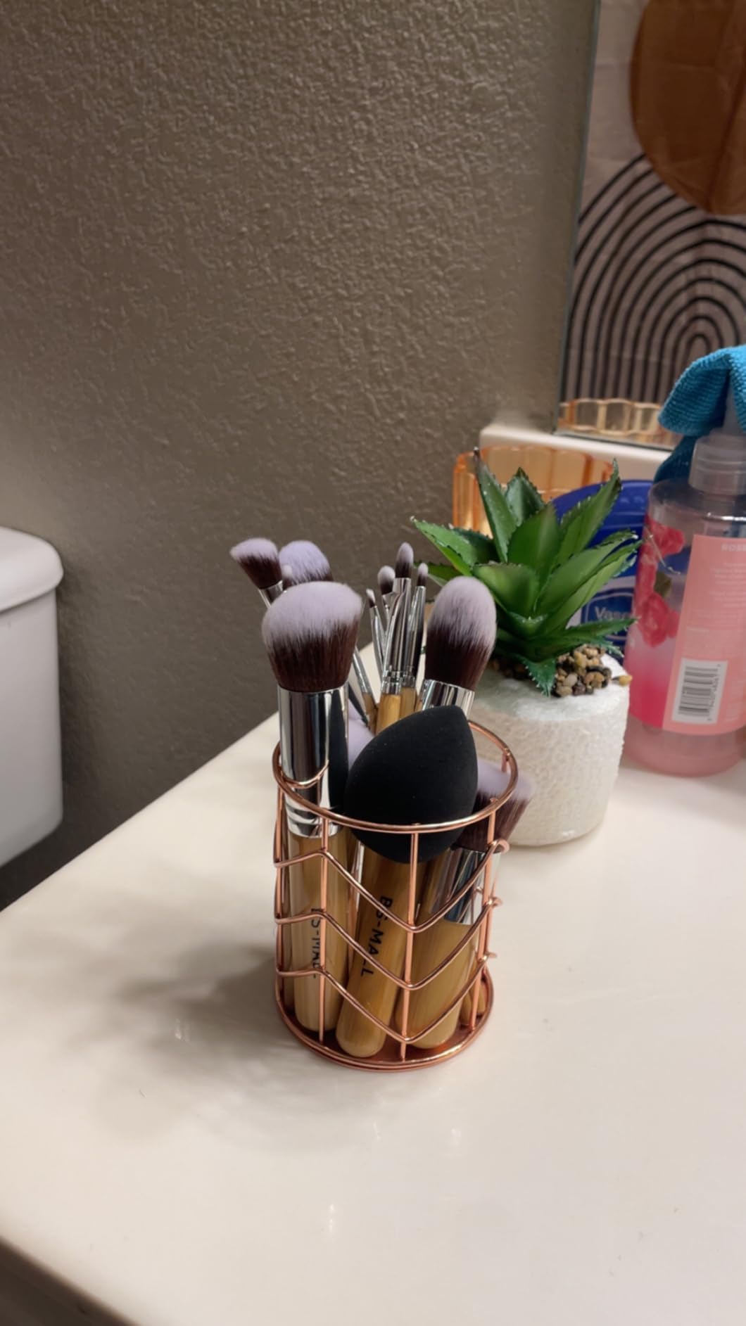 BS-MALL Makeup Brush Set 11 Pcs Makeup Sponge, Professional Bamboo Makeup Brushes for Foundation, Powder, Blush, Concealer, Eyeshadow & Blending, Ideal for Travel, Beginners & Makeup Artists customer photo 2