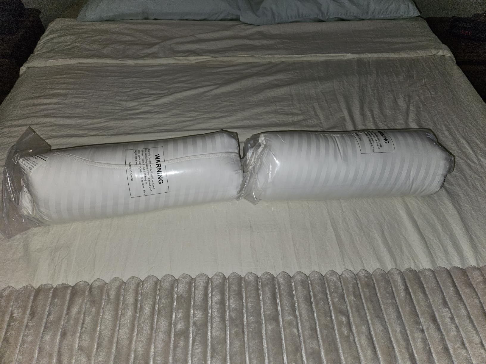 Beckham Hotel Collection Bed Pillows Standard/Queen Size Set of 2 customer photo 1