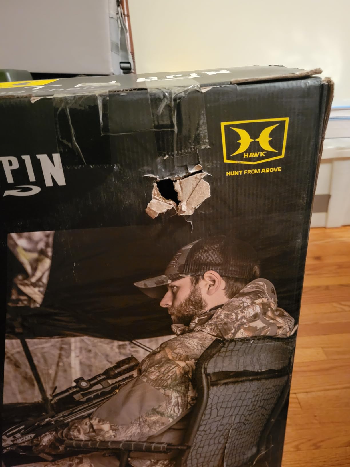 Hawk Stealth Spin Chair - Silent (Black) customer photo 1