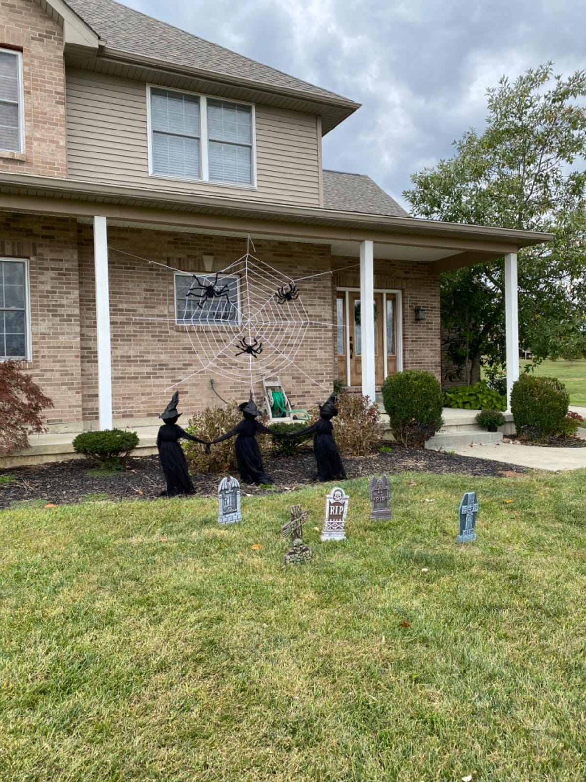 JOYIN 17” Halloween Foam RIP Graveyard Tombstones (5 Pack), Halloween Tombstones Outdoor Decorations for Graves Decorations with 12 Metal Stakes for Cemetery Yard Lawn Party Decor customer photo 1