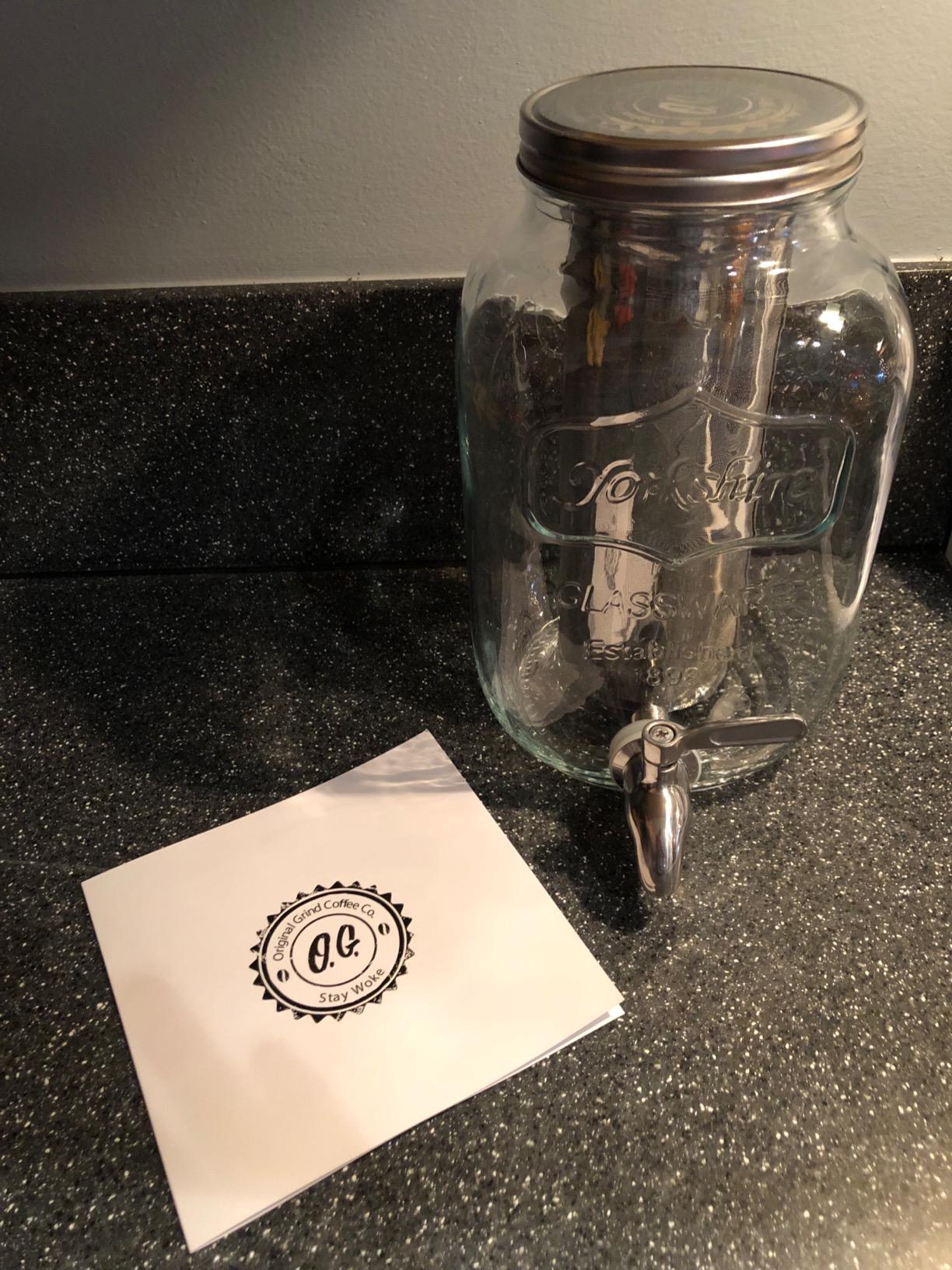 Original Grind Coffee Co.,1 Gallon Cold Brew Coffee Maker,Easy Pour Stainless Steel Spigot Tap,Extra Thick Glass Pitcher Brewing System Iced Coffee Maker,Refrigerator Safe Storage customer photo 1