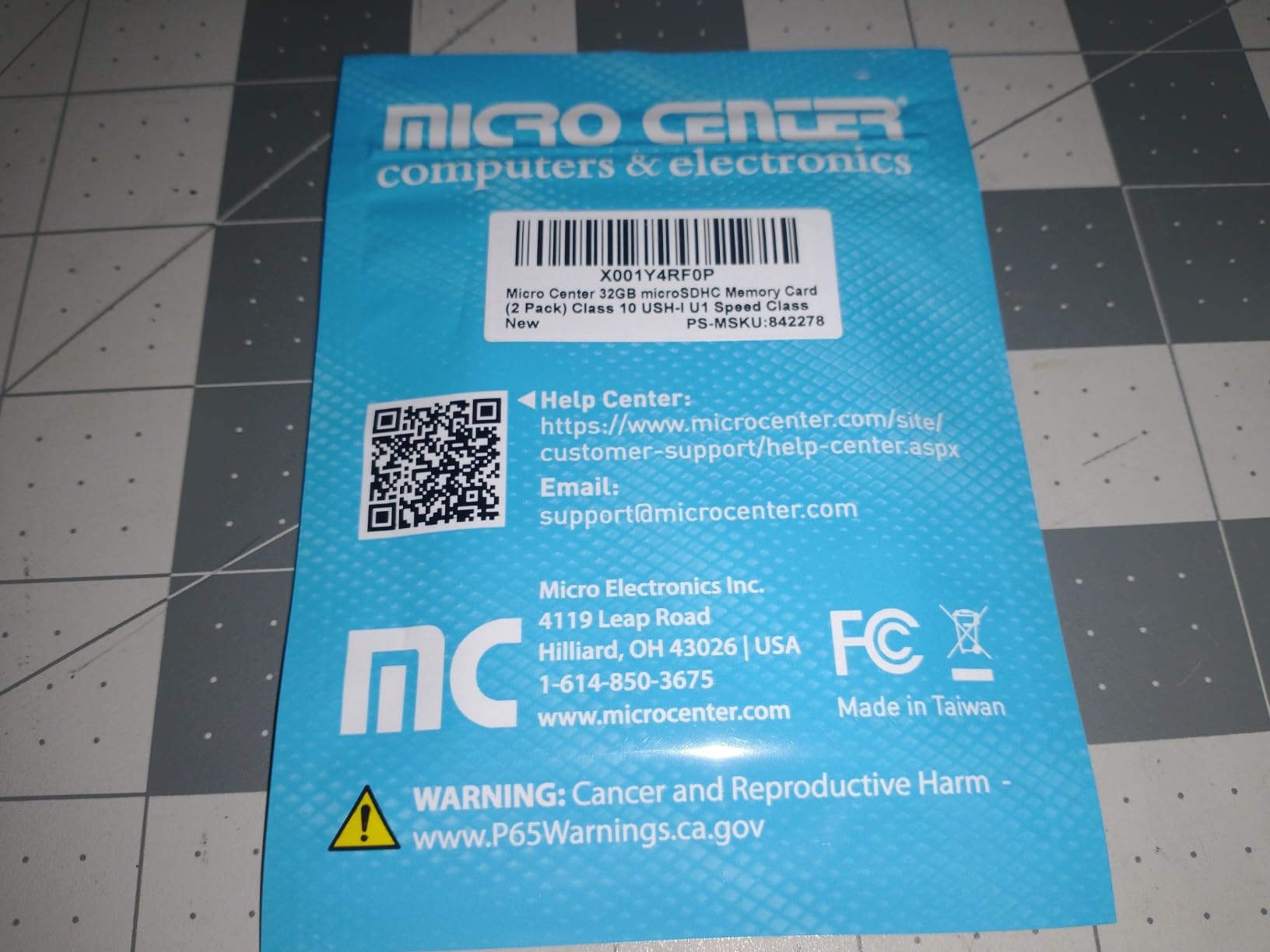 Micro Center 32GB Class 10 MicroSDHC Flash Memory Card with Adapter, 2Pack customer photo 1
