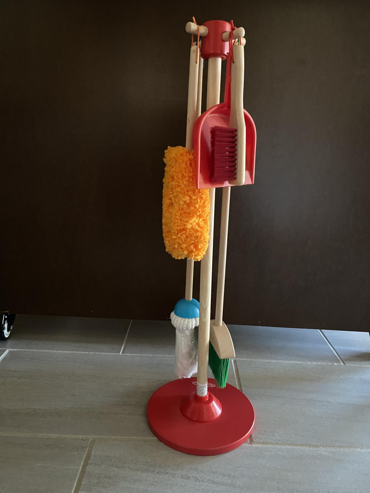Melissa & Doug Dust Sweep Mop 6-Piece Wooden Cleaning Toy Set customer photo 1