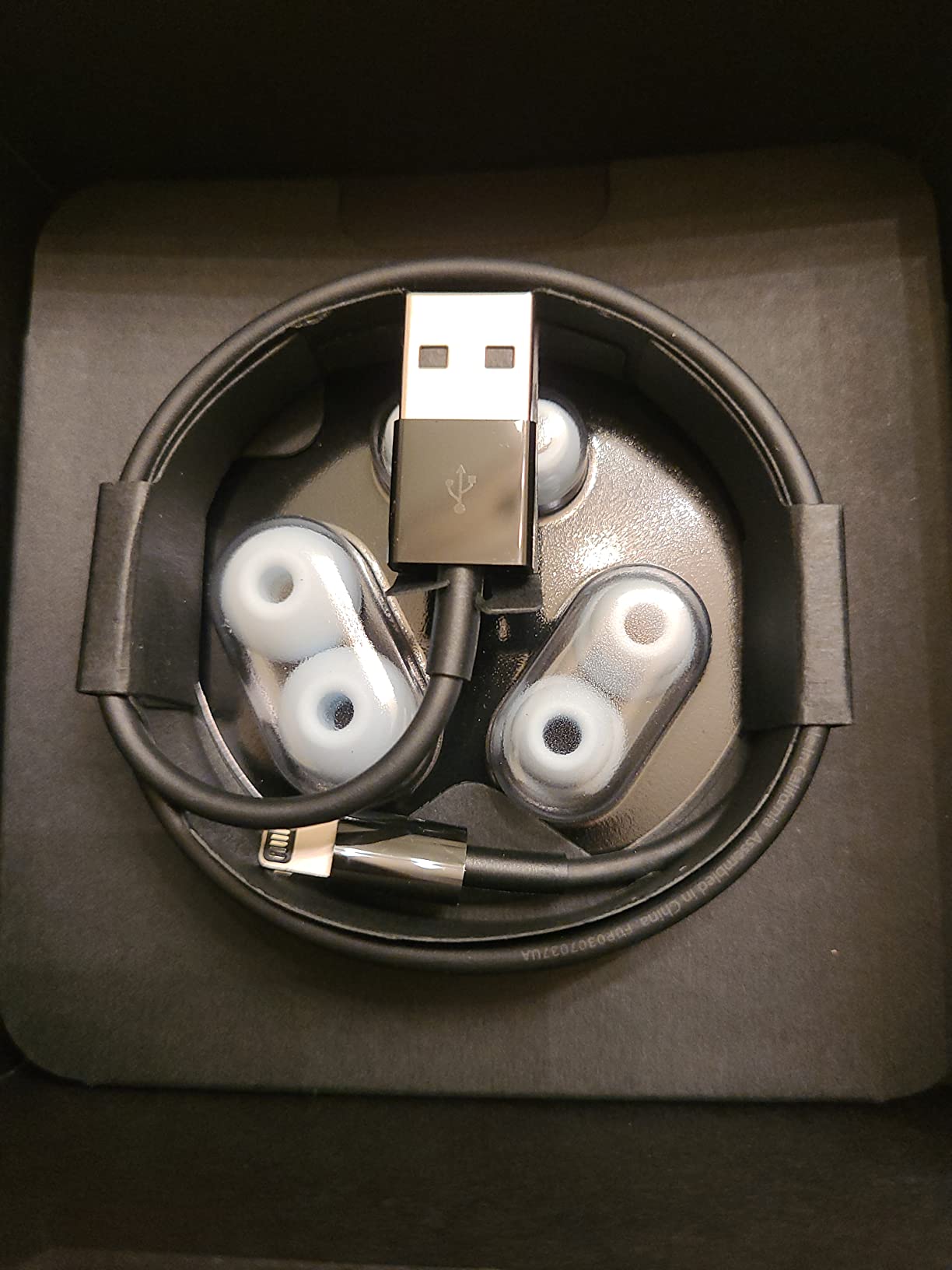 Powerbeats Pro Totally Wireless & High-Performance Bluetooth Earphones Black (Renewed) customer photo 2