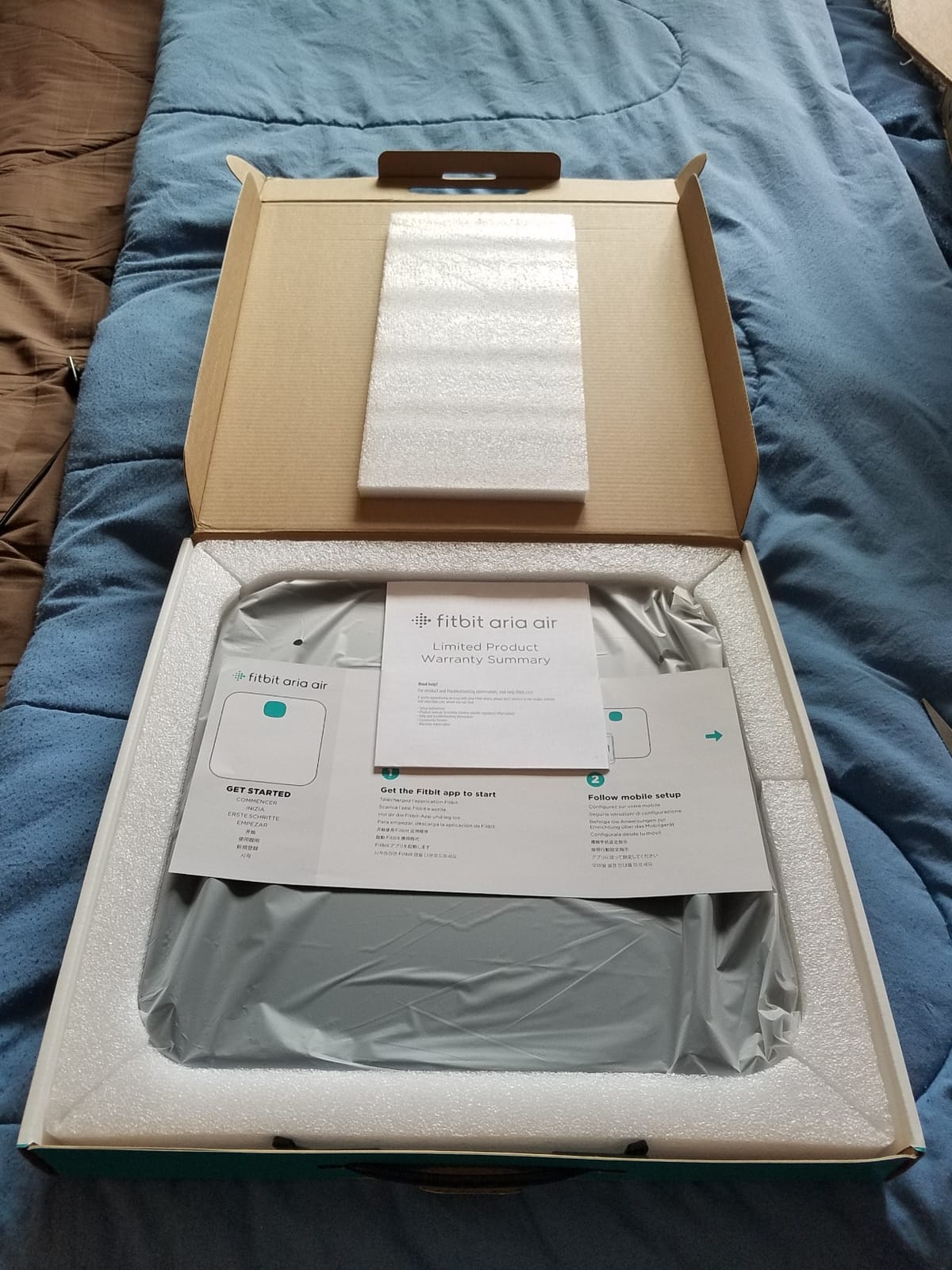 Fitbit Aria Air Smart Scale, Black customer photo 1