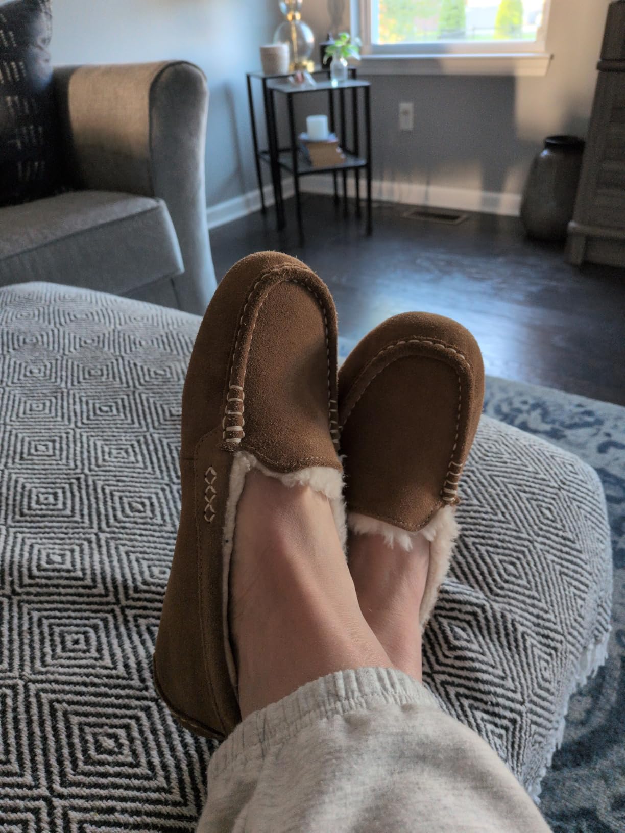 UGG Women's Ansley Slippers customer photo 1
