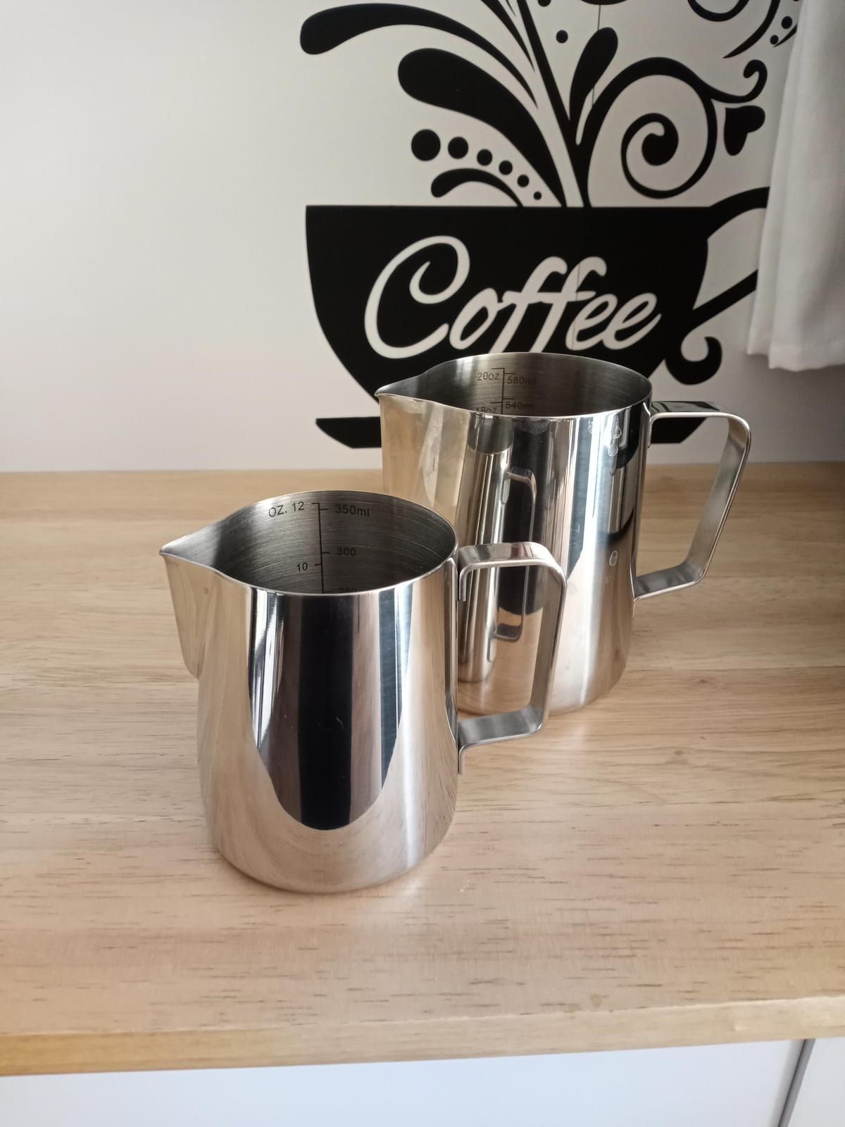 Nicunom 2 Pack Milk Frothing Pitcher, 12oz & 20oz Espresso Steaming Pitcher, Stainless Steel Milk Frother Steamer Cup, Perfect for Espresso Coffee Cappuccino Latte Art, Tick Mark Inside customer photo 1