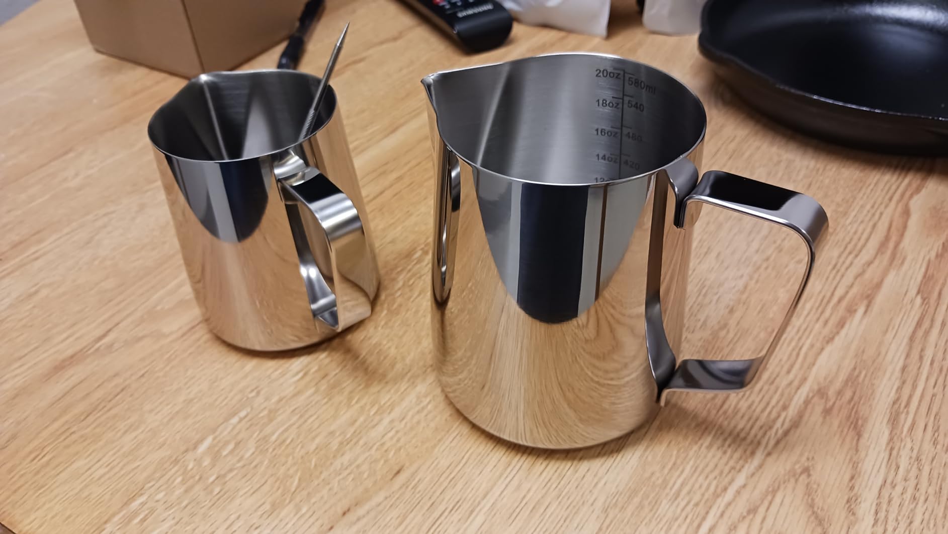Nicunom 2 Pack Milk Frothing Pitcher, 12oz & 20oz Espresso Steaming Pitcher, Stainless Steel Milk Frother Steamer Cup, Perfect for Espresso Coffee Cappuccino Latte Art, Tick Mark Inside customer photo 2