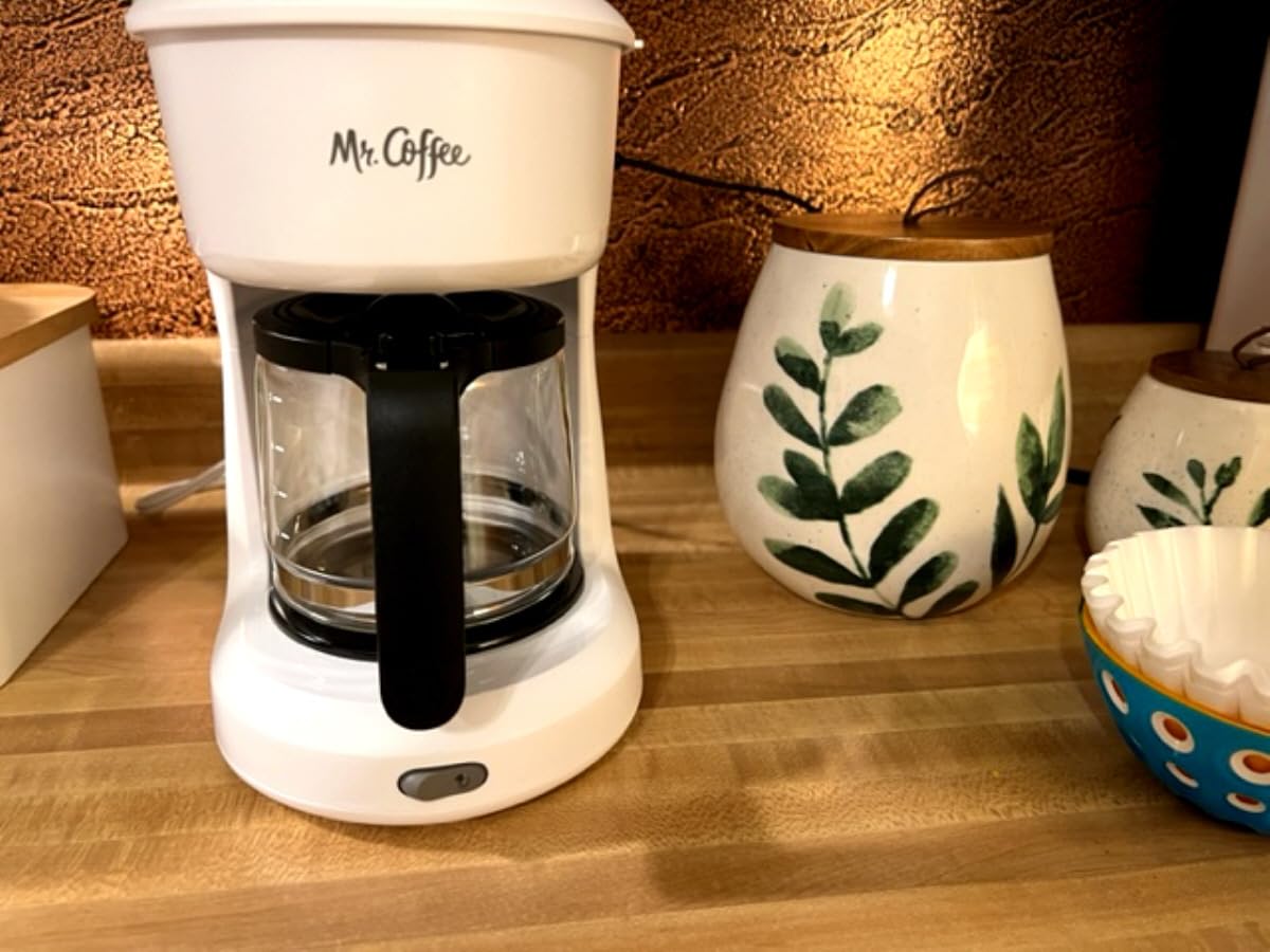 Mr. Coffee 2134286 ® 5-Cup Mini Brew Switch Coffee Maker, White customer photo 1