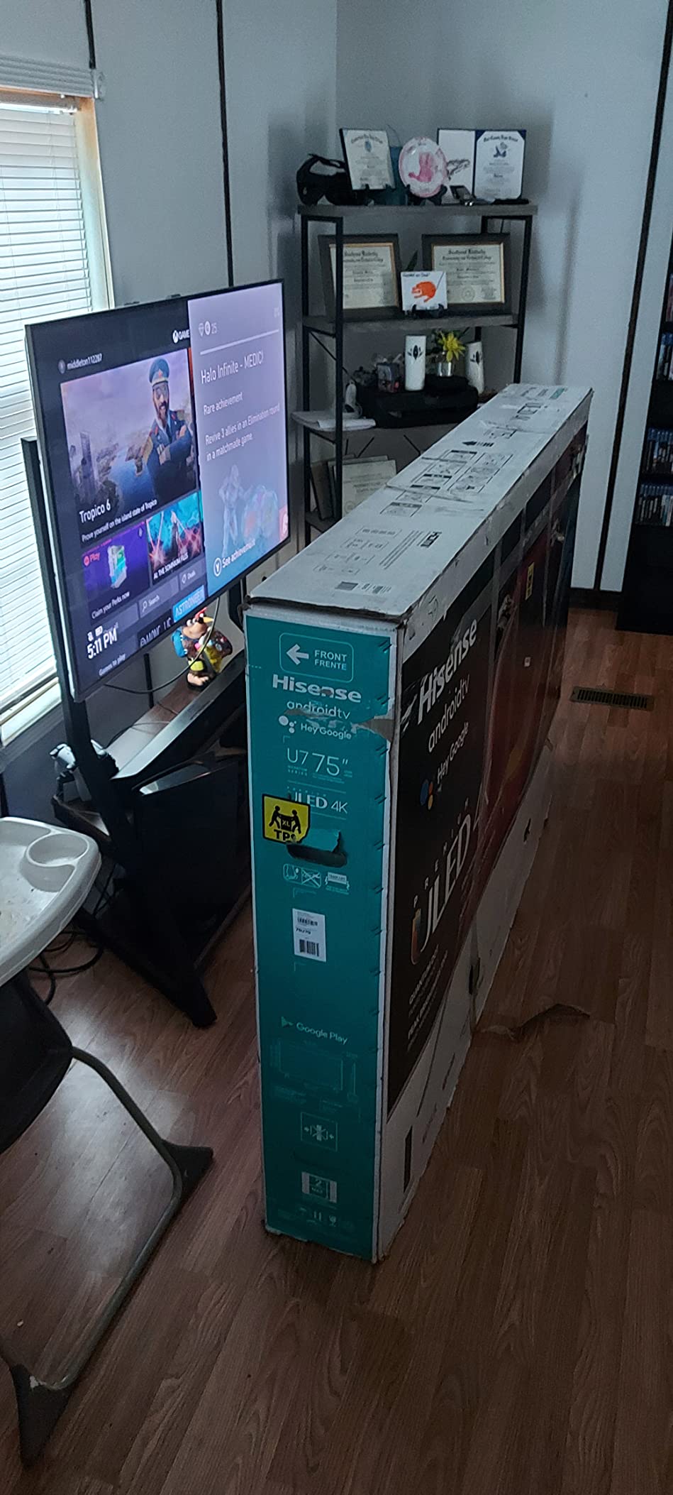 Hisense ULED Premium 65U7G QLED Series 65-inch Android 4K Smart TV with Alexa Compatibility, 1000-nit HDR10+, Dolby Vision & Atmos, 120Hz, HDMI 2.1, Game Mode Pro customer photo 2