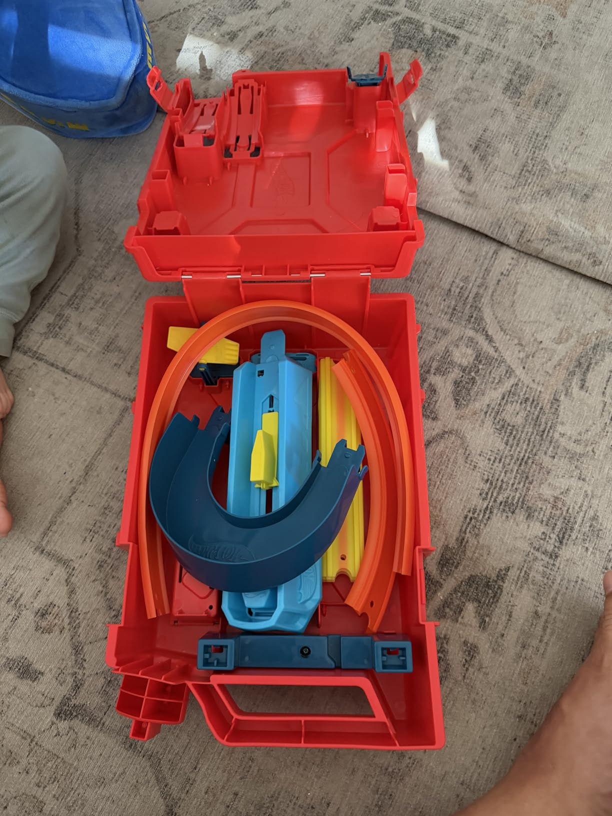 Hot Wheels Track Builder Unlimited Fuel Can Stunt Box Playset & Car customer photo 1