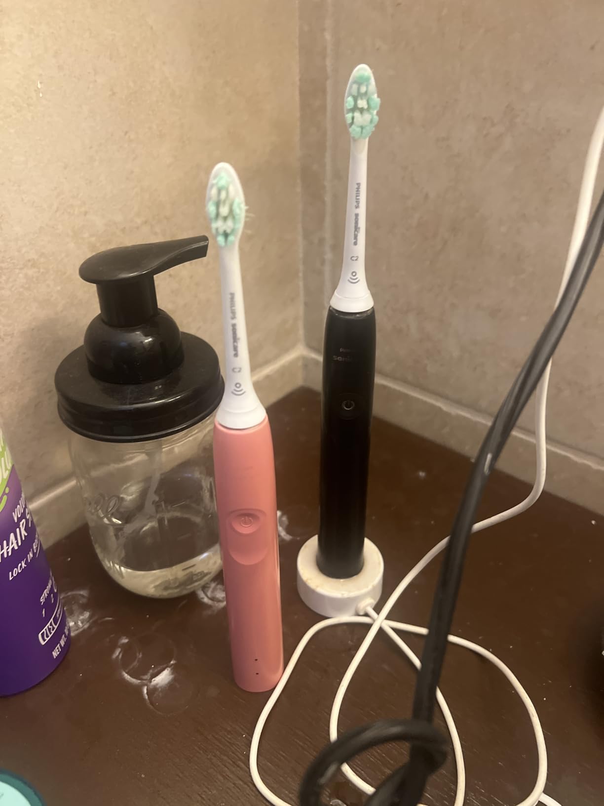 Philips Sonicare 4100 Rechargeable Electric Toothbrush, 1 Brush Head, Black customer photo 1