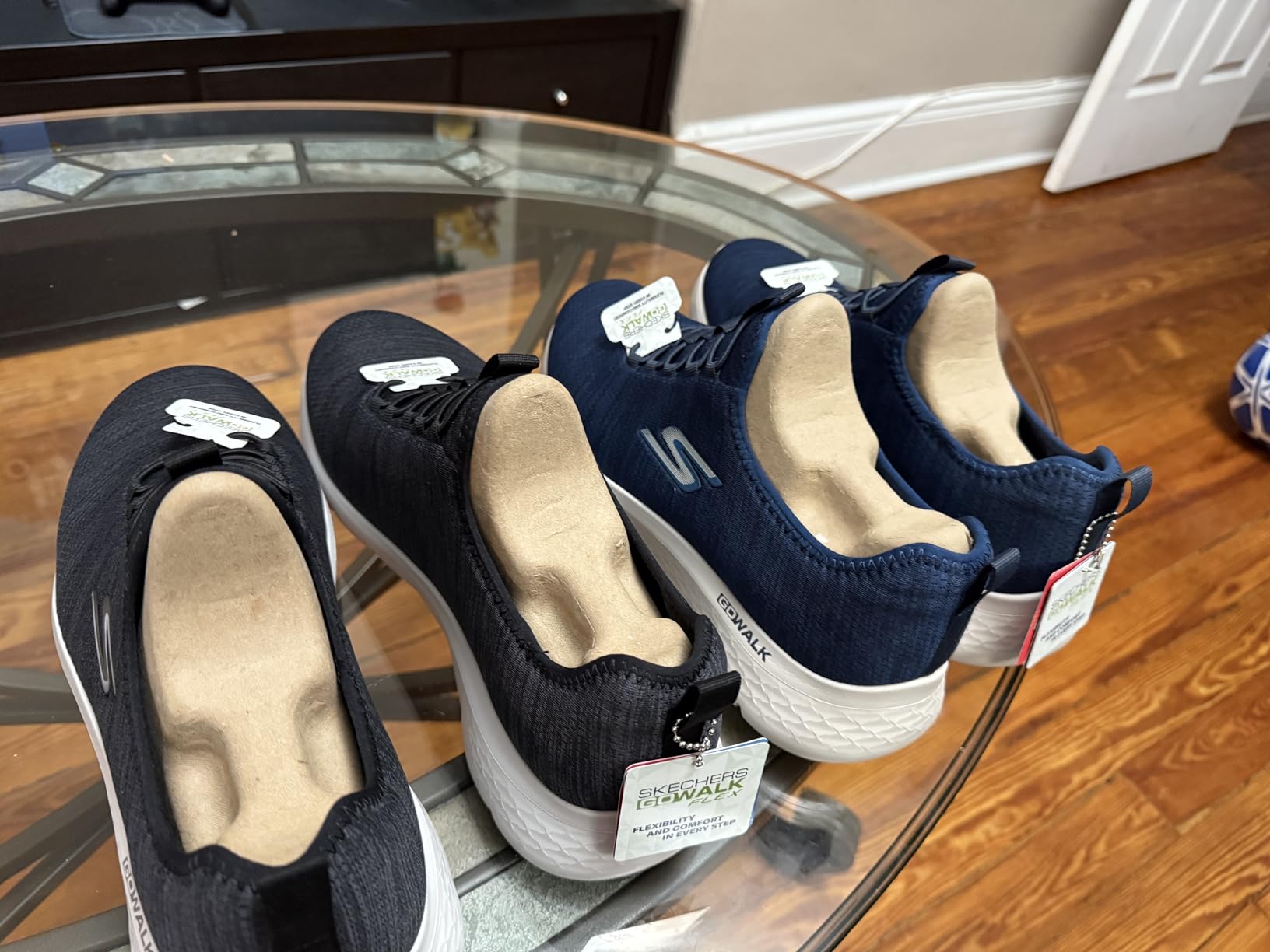 Skechers Men's Go Walk Flex Ultra Sneaker customer photo 1