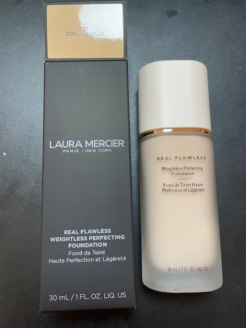 Laura Mercier Real Flawless Liquid Foundation, 1.01 oz customer photo 2
