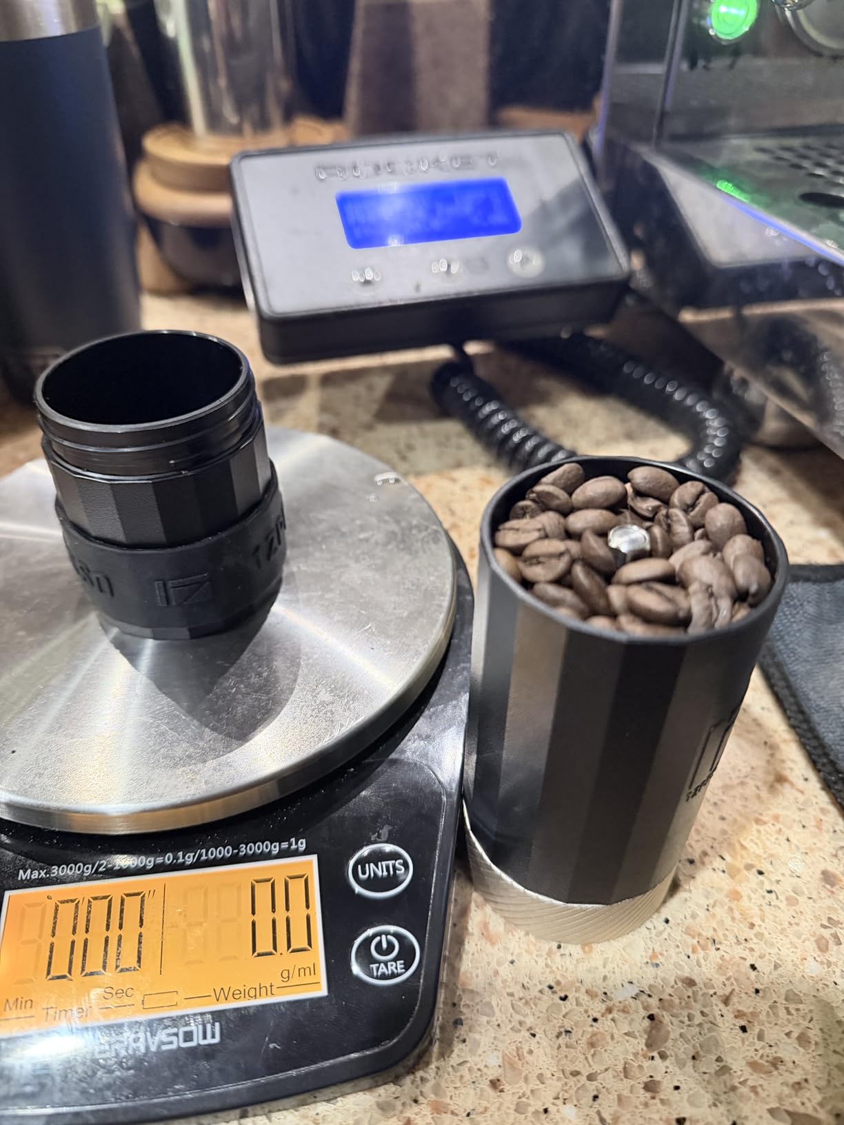 1Zpresso Q Air Manual Coffee Grinder-Black, Mini Slim Travel Sized Fits in the plunger, Stainless Steel Conical Burr, Numerical Adjustable Setting for Pour Over French Press Cold Brew. customer photo 2