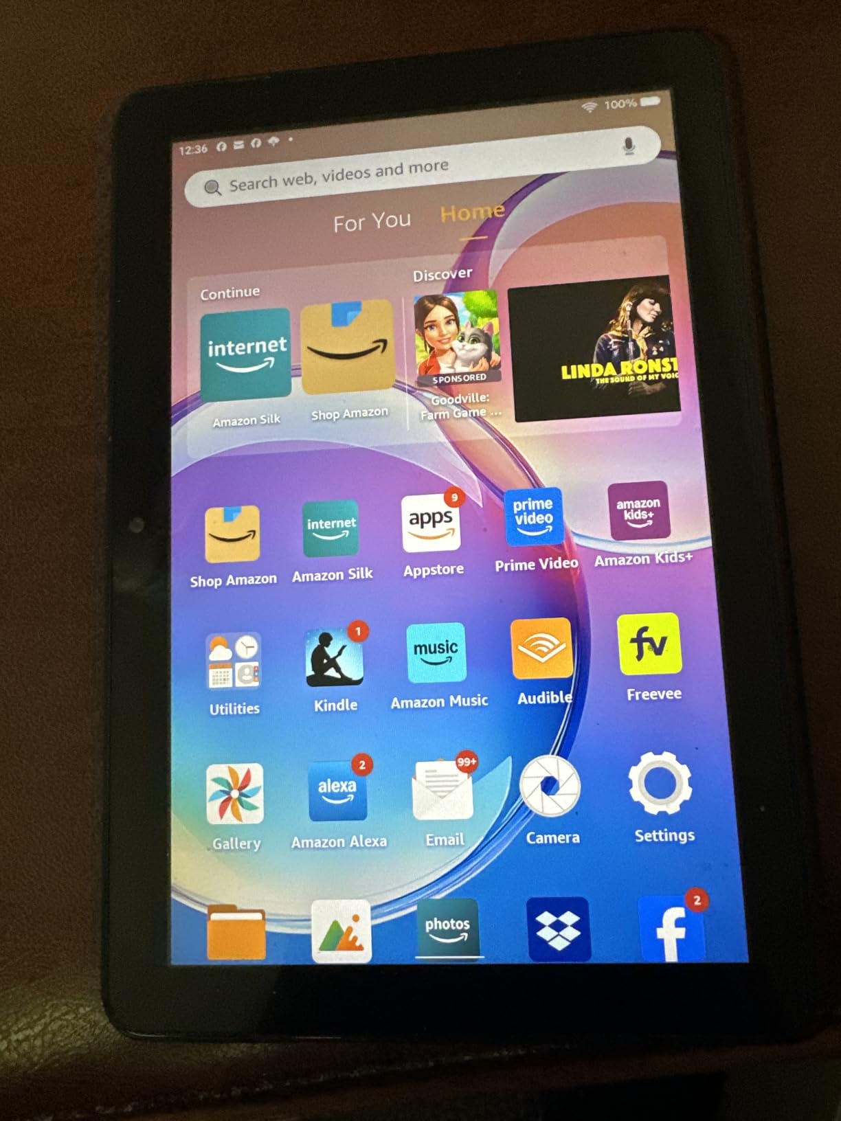 Like-New Amazon Fire HD 8 tablet (newest model), 8” HD Display, 3GB memory, 32GB, designed for portable entertainment, Black customer photo 1