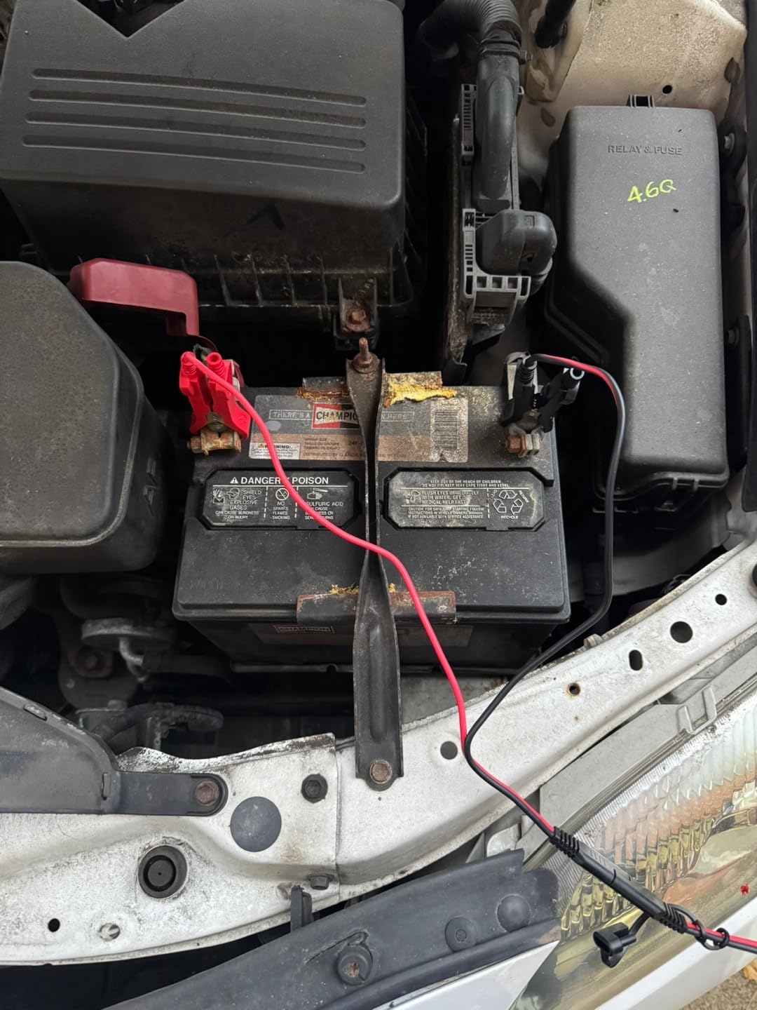 3 Bank Marine Battery Charger, 12V 30A (10A/Bank) Smart Waterproof Onboard Boat Battery Charger, Battery Maintainer & Desulfator for SLA/AGM/Lithium (LiFePO4), Calcium and Deep-Cycle Batteries customer photo 1