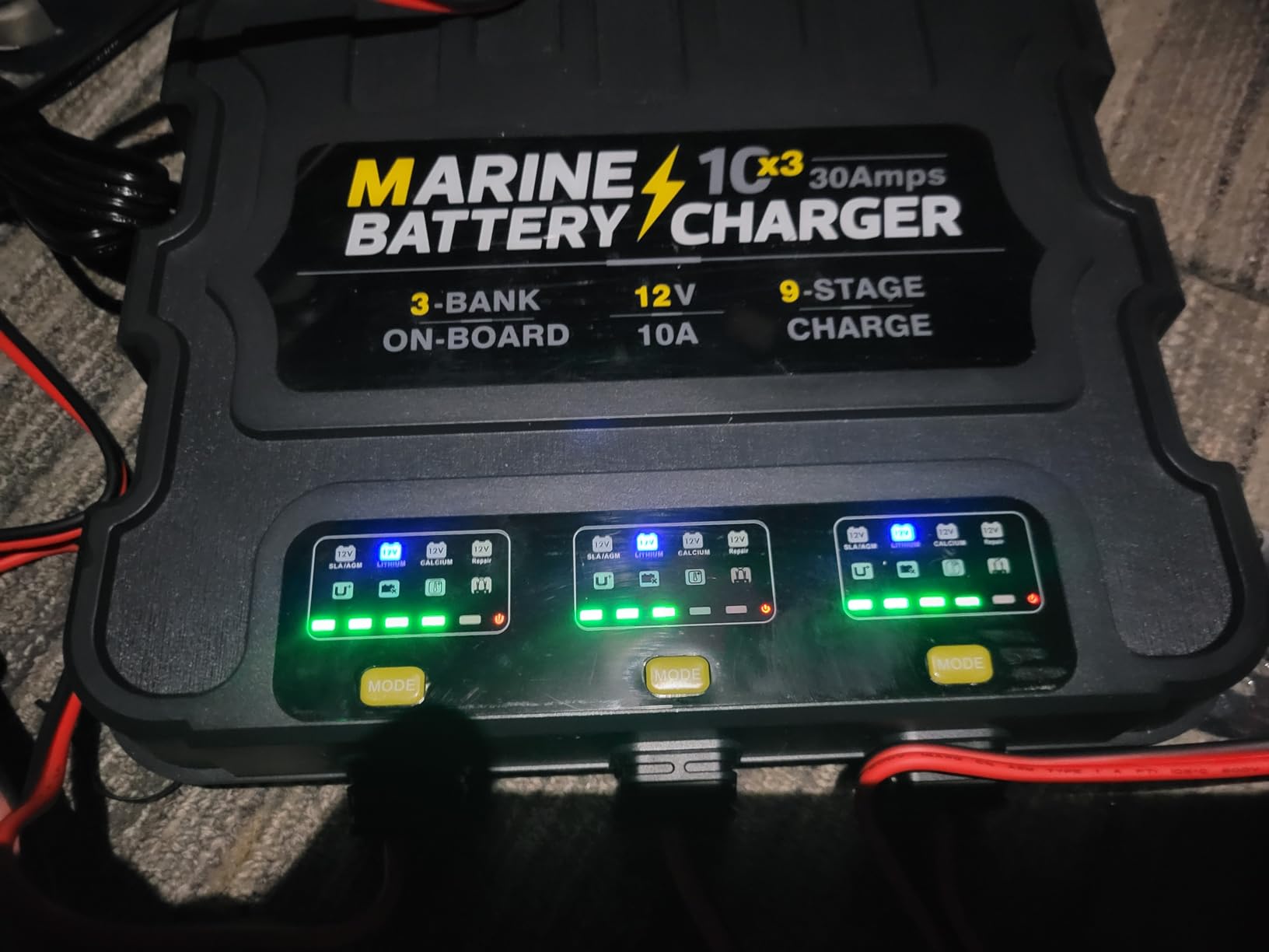 3 Bank Marine Battery Charger, 12V 30A (10A/Bank) Smart Waterproof Onboard Boat Battery Charger, Battery Maintainer & Desulfator for SLA/AGM/Lithium (LiFePO4), Calcium and Deep-Cycle Batteries customer photo 2