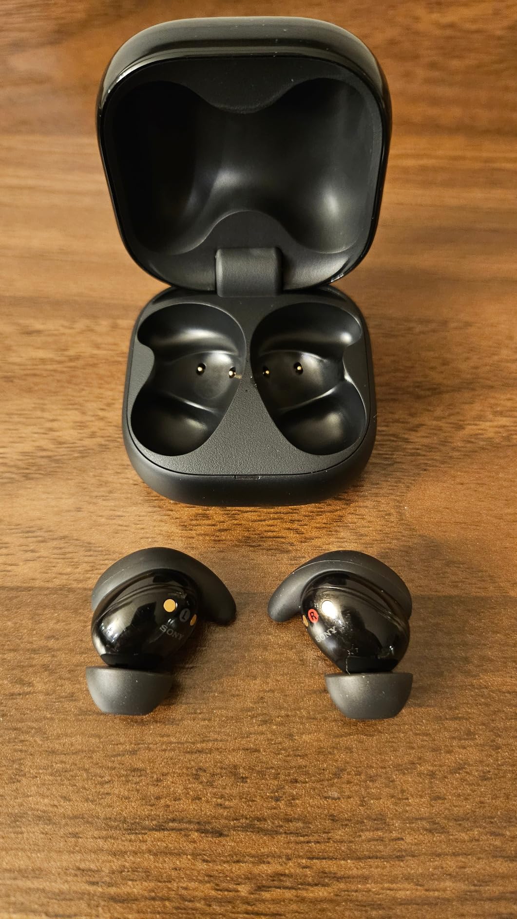 Sony LinkBuds Fit Truly Wireless Noise Cancelling Earbud Headphones, Black customer photo 1