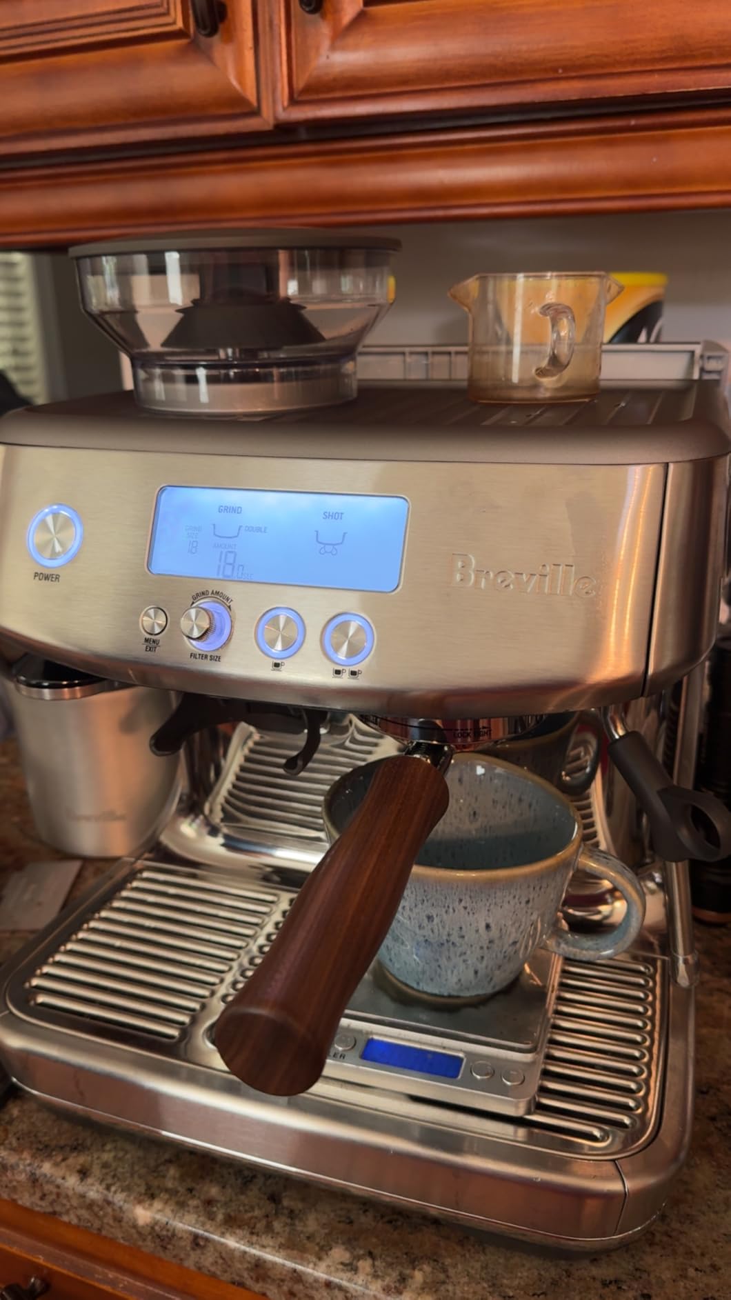 Normcore 54mm Bottomless Portafilter, Naked Portafilter Fits Breville Sage Barista Express Machines, 18g Filter Basket Included, Genuine American Walnut Handle customer photo 1