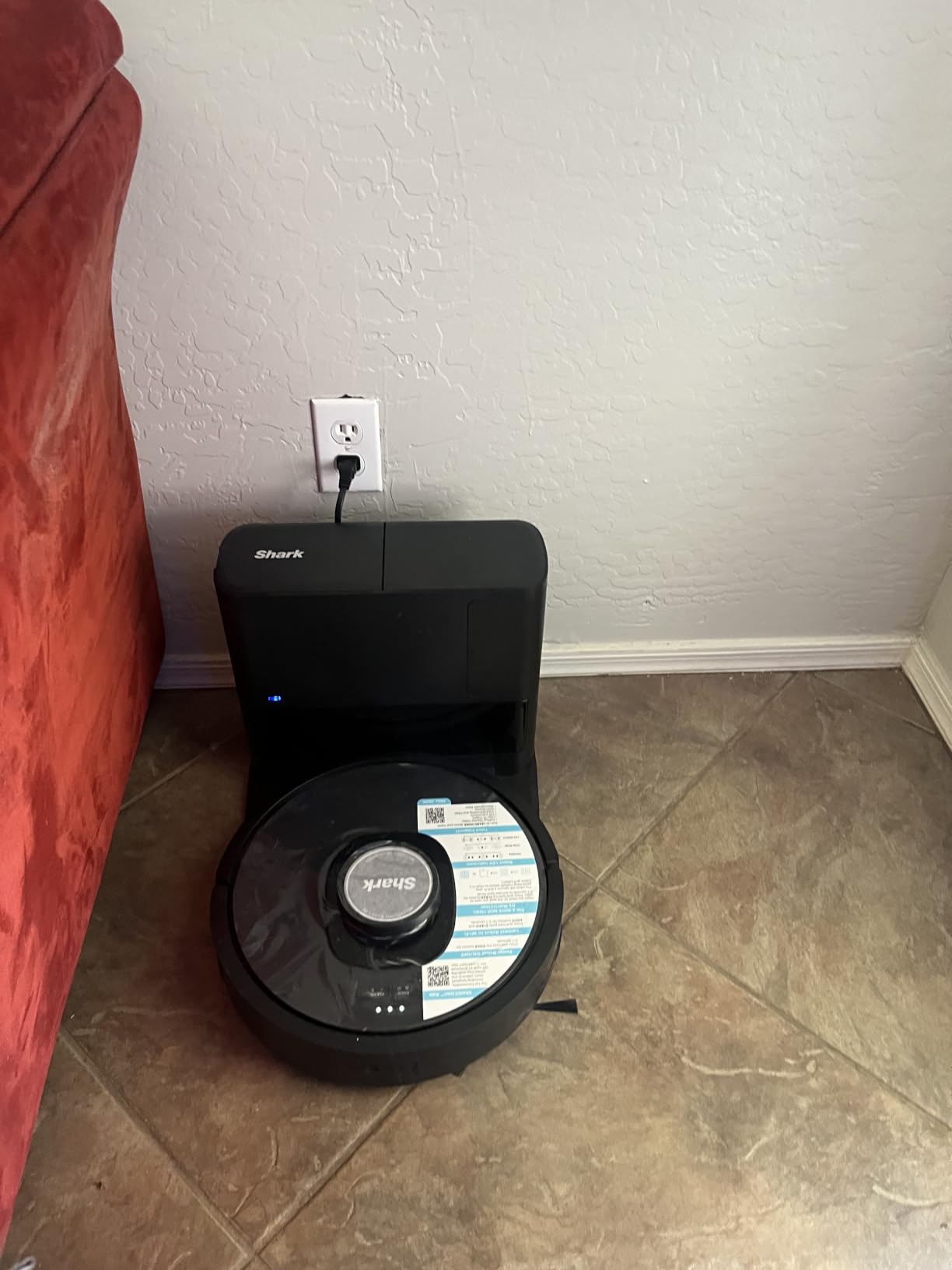 Shark Stratos 2-in-1 Robot Vacuum & Mop, White, AV2700ZE customer photo 2