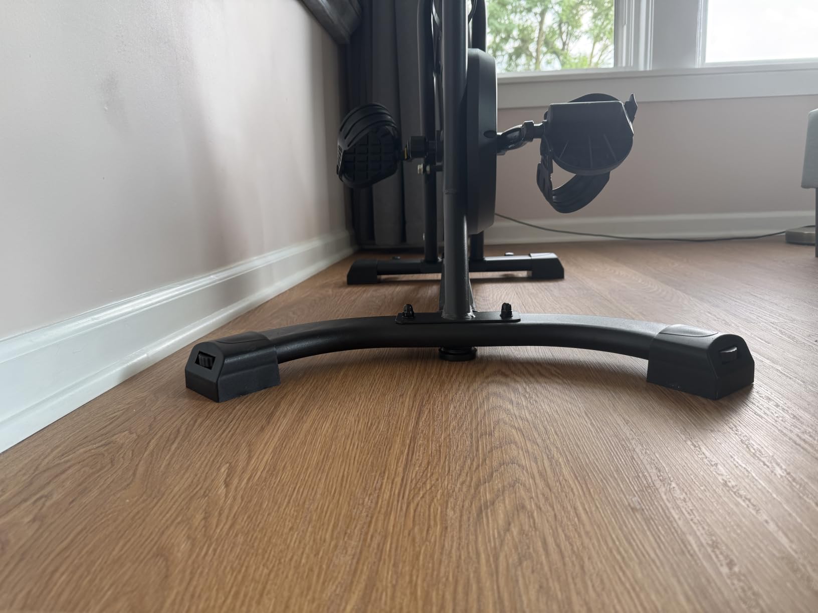 RELIFE REBUILD YOUR LIFE Exercise Bike, Friction Stationary Bike for Home customer photo 2