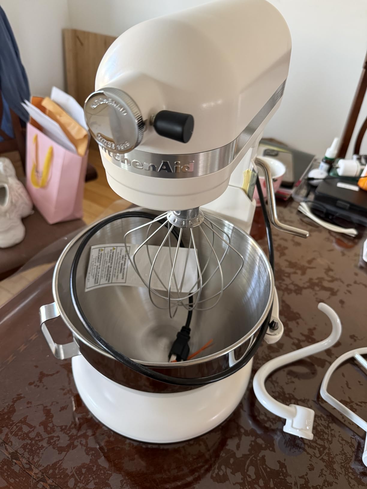 KitchenAid 5.5-Qt Bowl-Lift Stand Mixer, KSM55SXXX, Porcelain White customer photo 2