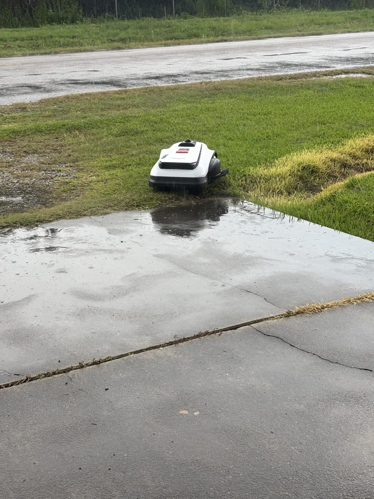 ECOVACS Goat A2000 LiDAR PRO Robot Lawn Mower, Dual LiDAR Navigation customer photo 1