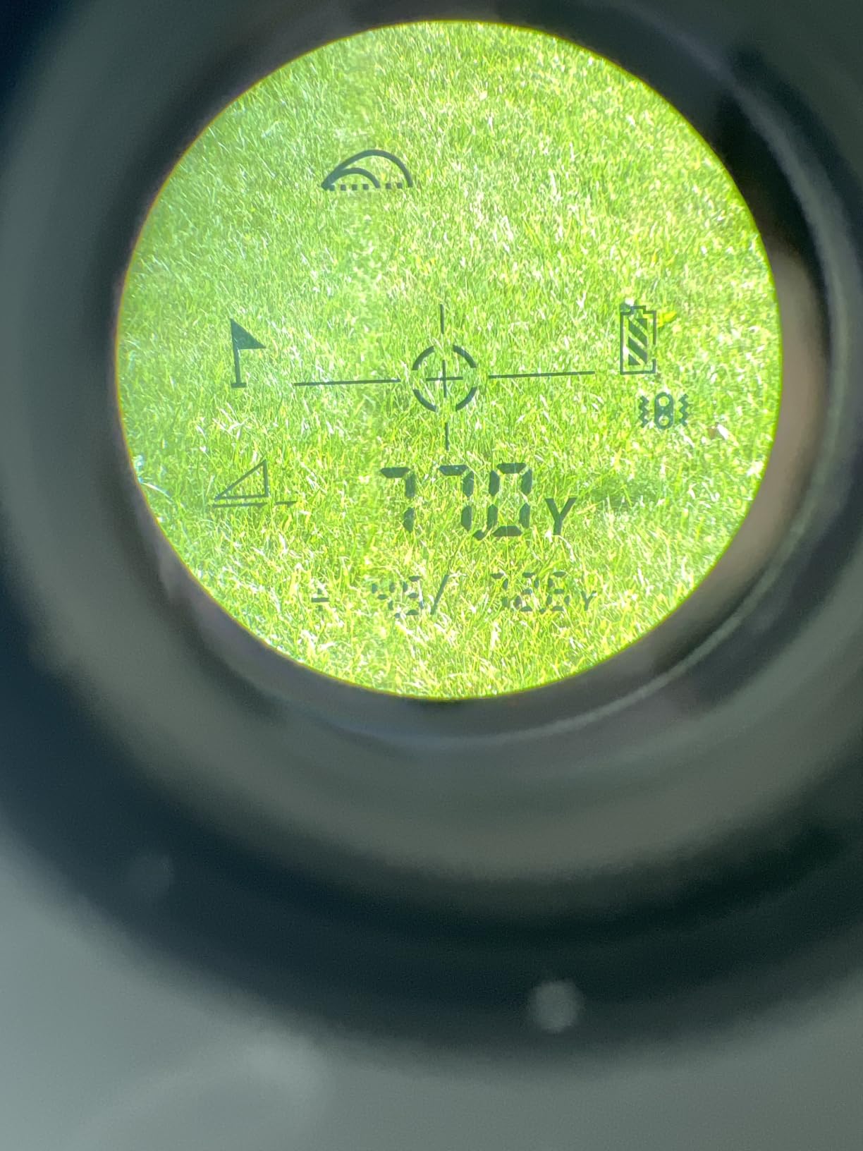 Acer Pro Golf Rangefinder with Slope Switch, Pin Lock Vibration, 1200 Yards customer photo 1