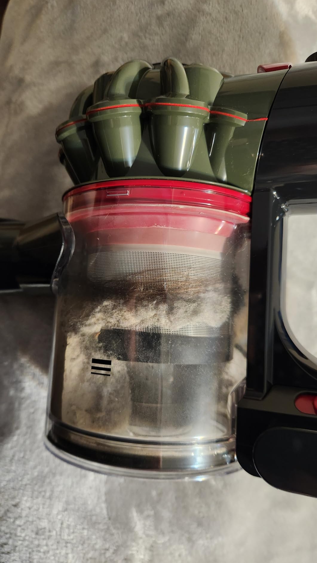 Dyson V8 Cyclone Cordless Vacuum customer photo 2